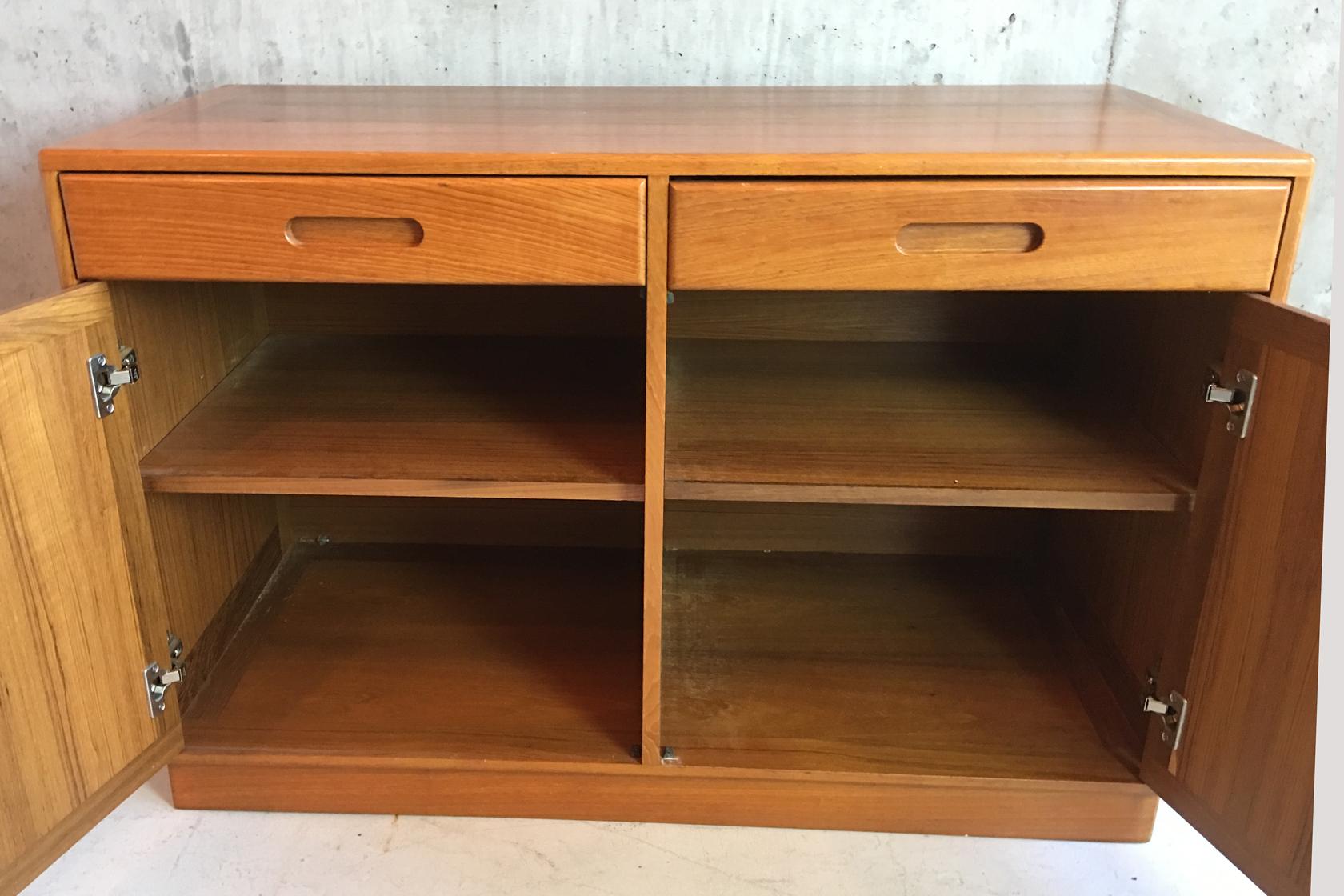 Late 20th Century 1970s Midcentury G Plan Sideboard For Sale
