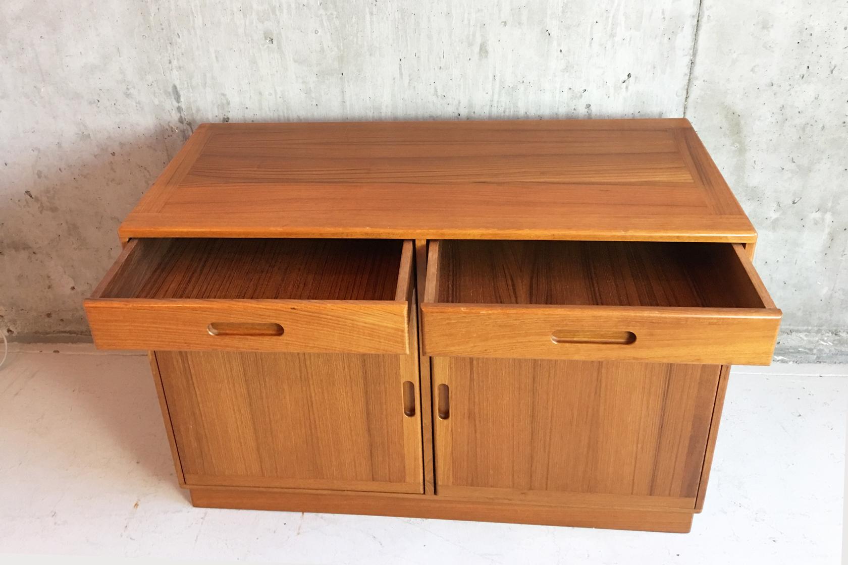 1970s Midcentury G Plan Sideboard For Sale 1