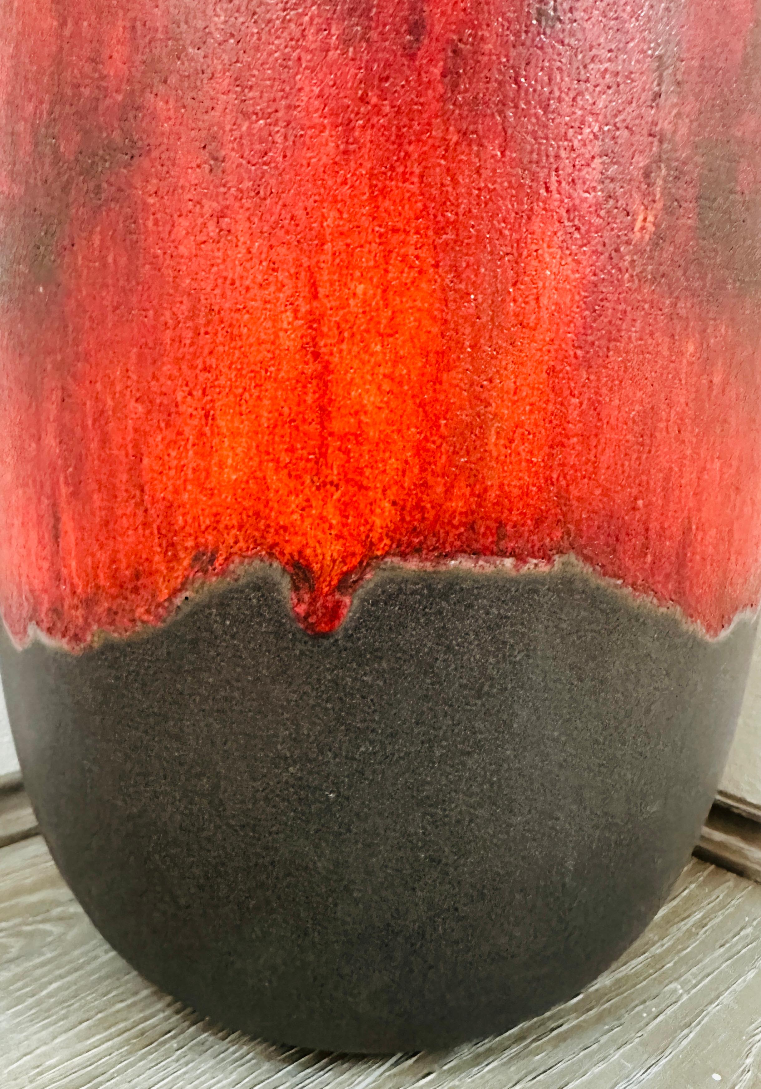 1970er Jahre Mid Century Deutsch Scheurich Keramik Burnt Orange & Brown Fett Lava Vase im Angebot 9
