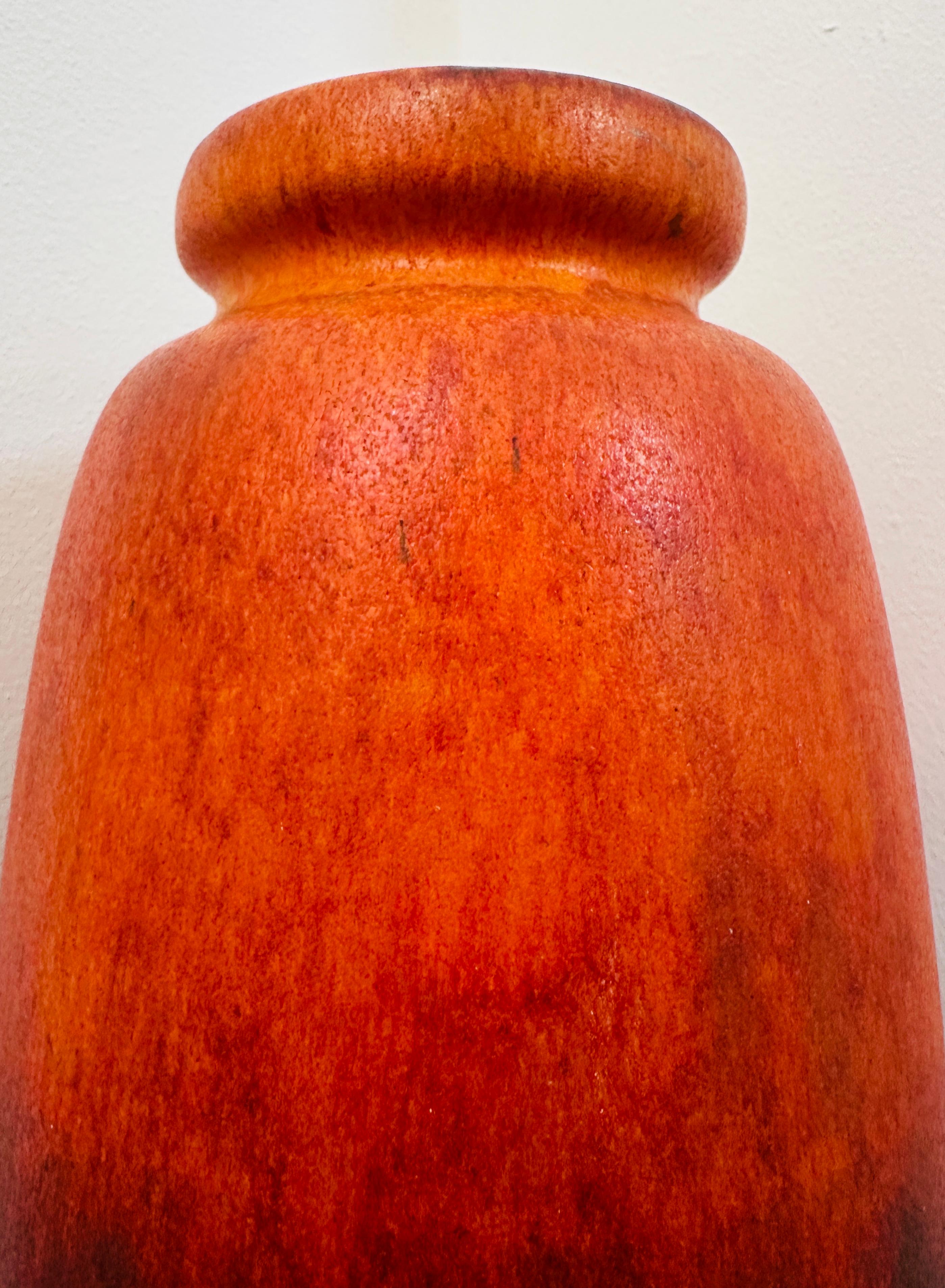 1970er Jahre Mid Century Deutsch Scheurich Keramik Burnt Orange & Brown Fett Lava Vase im Angebot 12