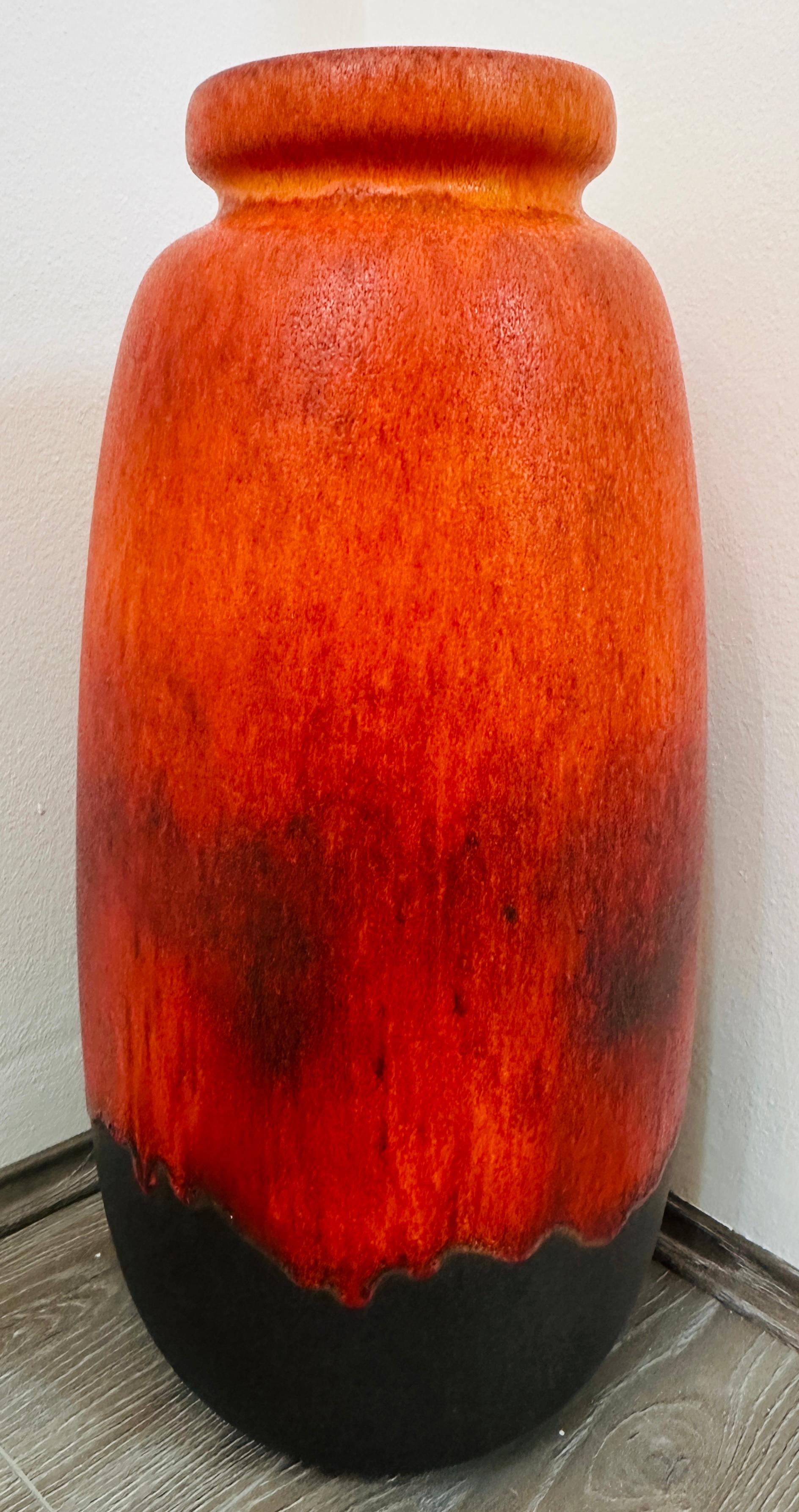1970er Jahre Mid Century Deutsch Scheurich Keramik Burnt Orange & Brown Fett Lava Vase (Moderne der Mitte des Jahrhunderts) im Angebot