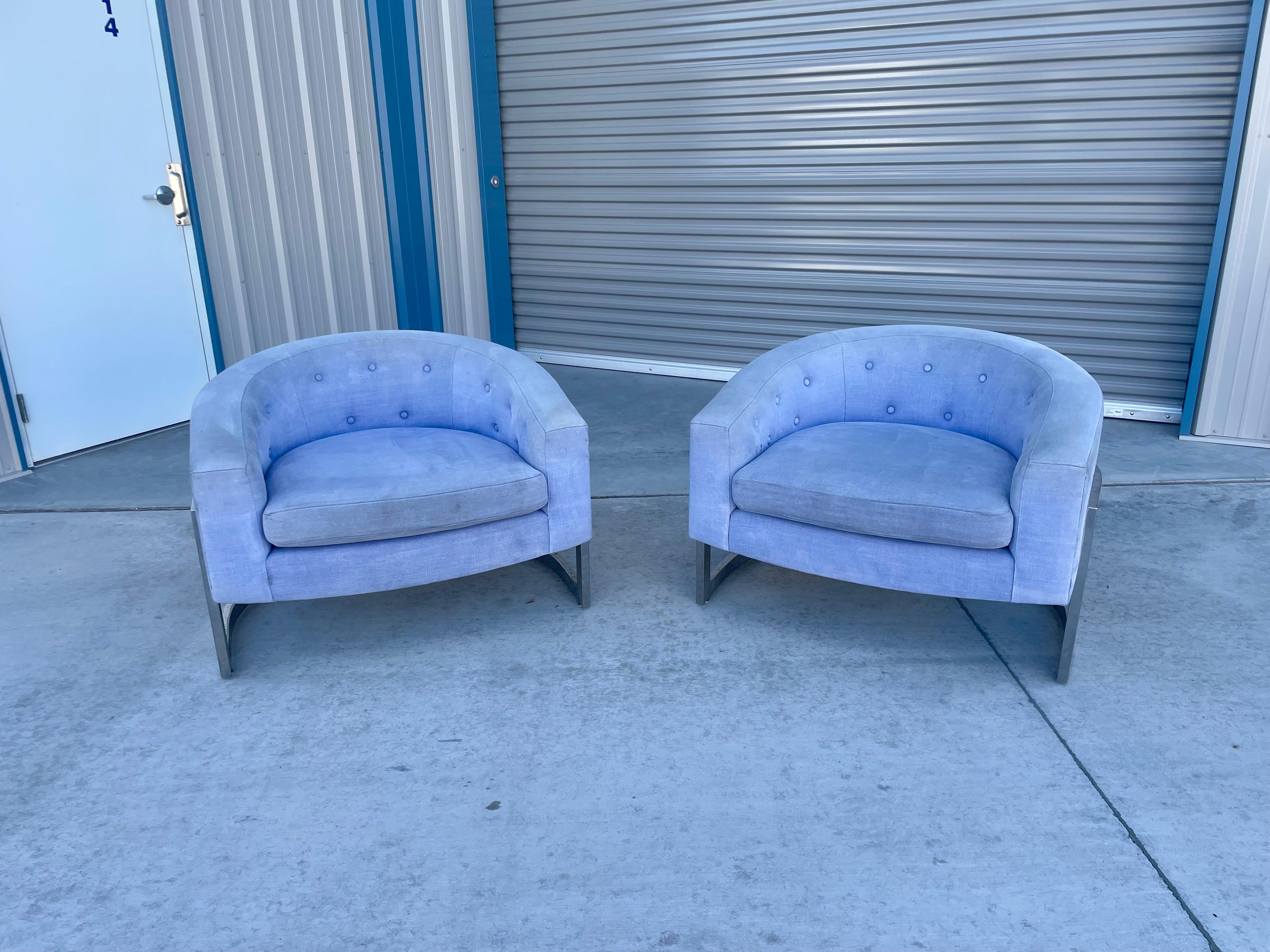 American 1970s Mid Century Lounge Chairs Styled After Milo Baughman - a Pair For Sale