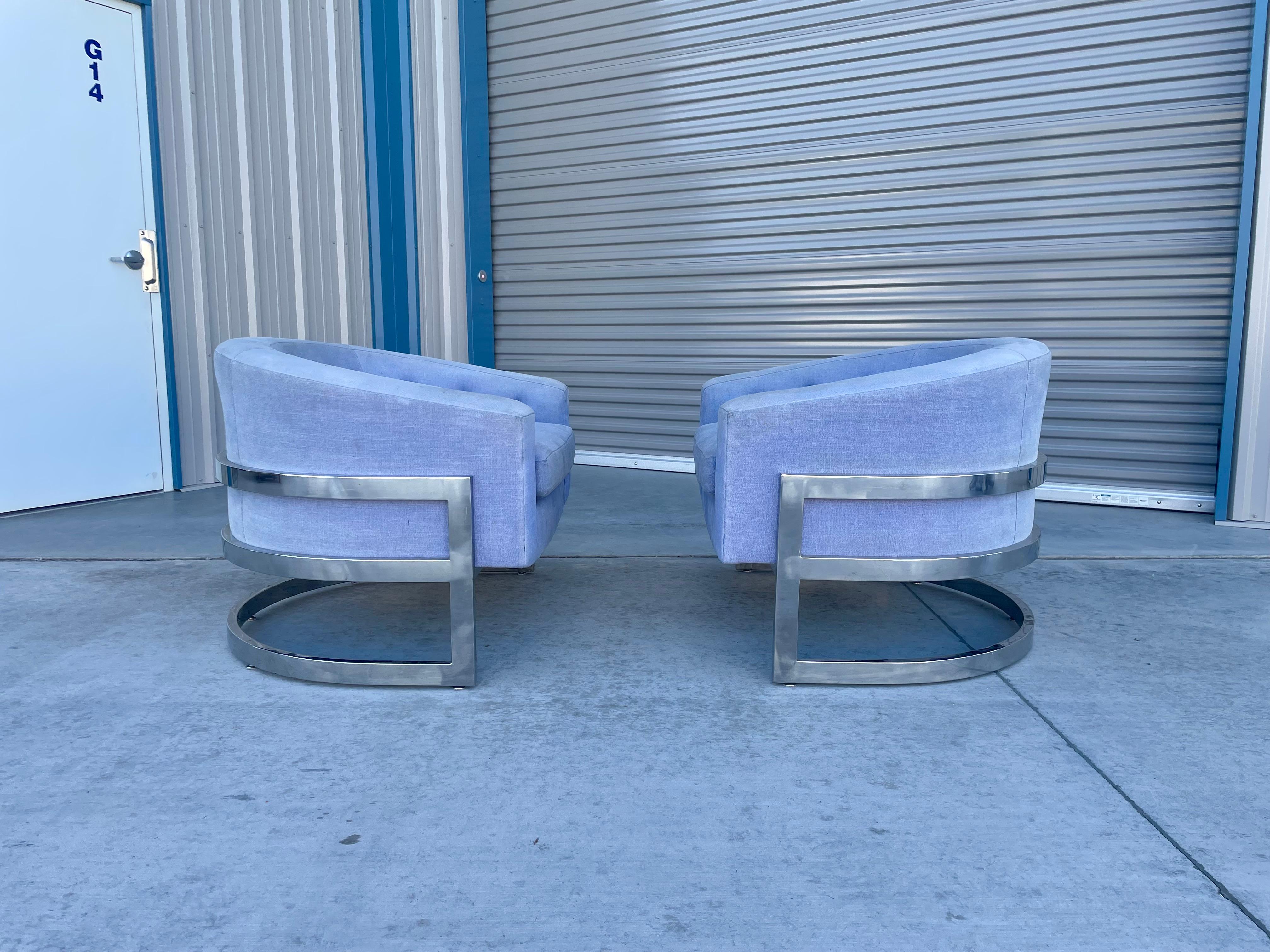 1970s Mid Century Lounge Chairs Styled After Milo Baughman - a Pair In Good Condition For Sale In North Hollywood, CA