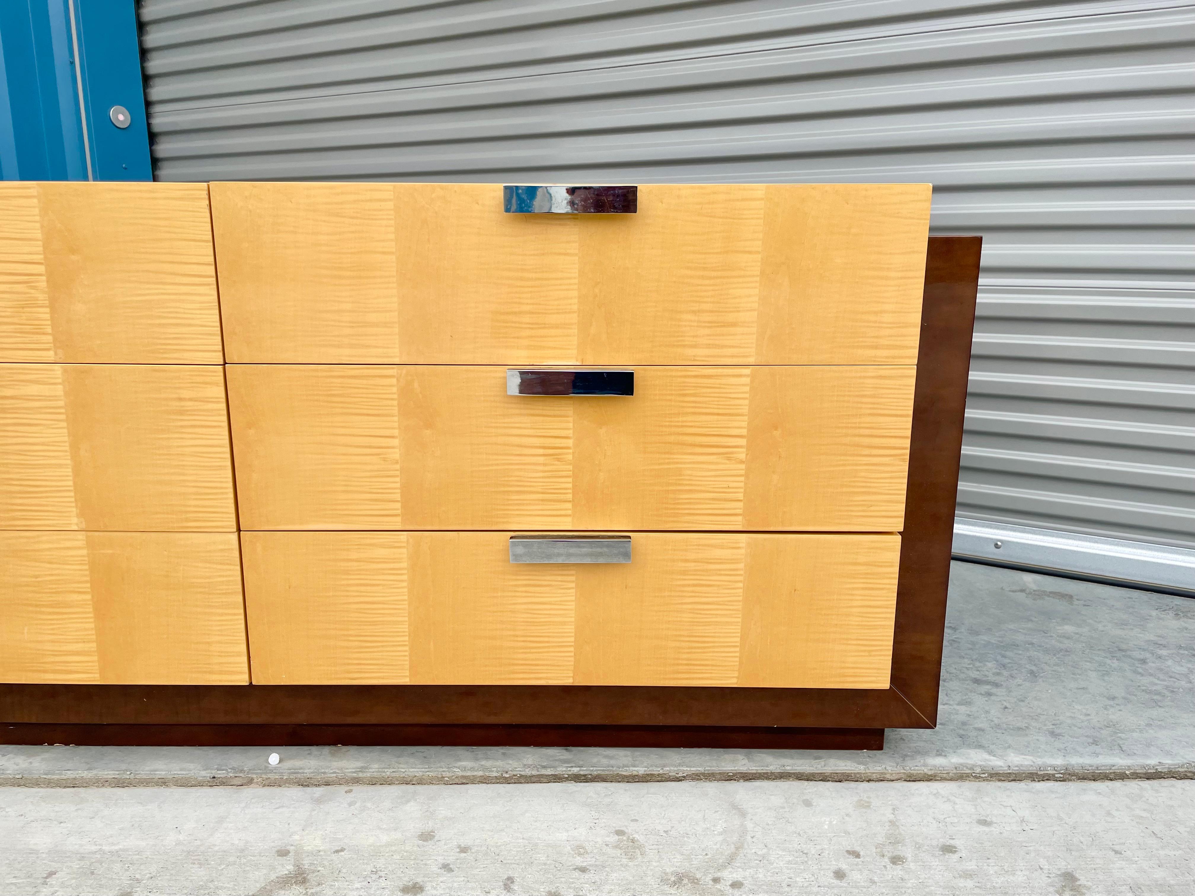 1970s Mid Century Maple & Walnut Dresser In Good Condition For Sale In North Hollywood, CA