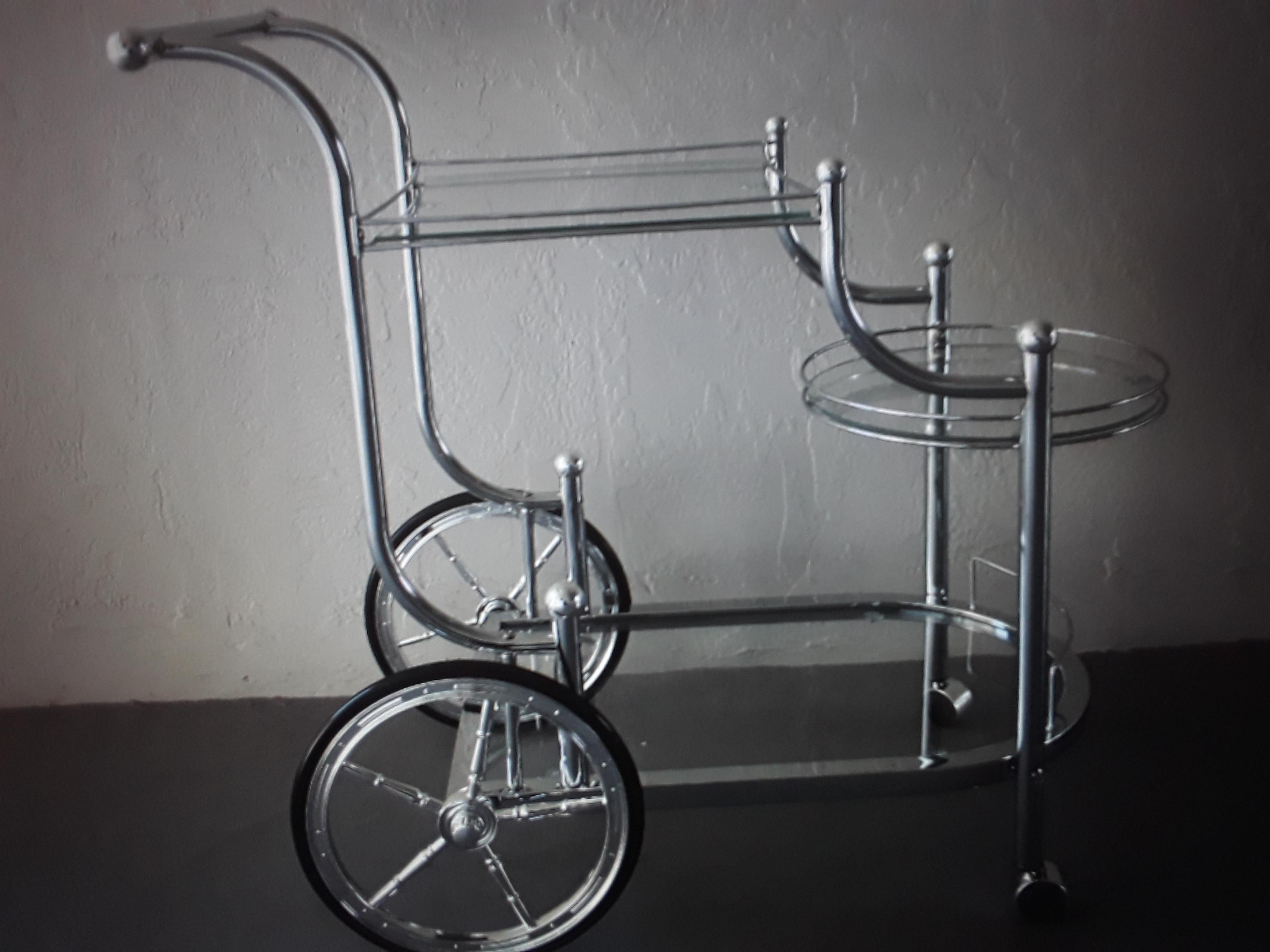 1970's Mid Century Modern 3 Tier Rolling Bar Cart / Tea Trolley/ Dry Bar- Unused For Sale 1