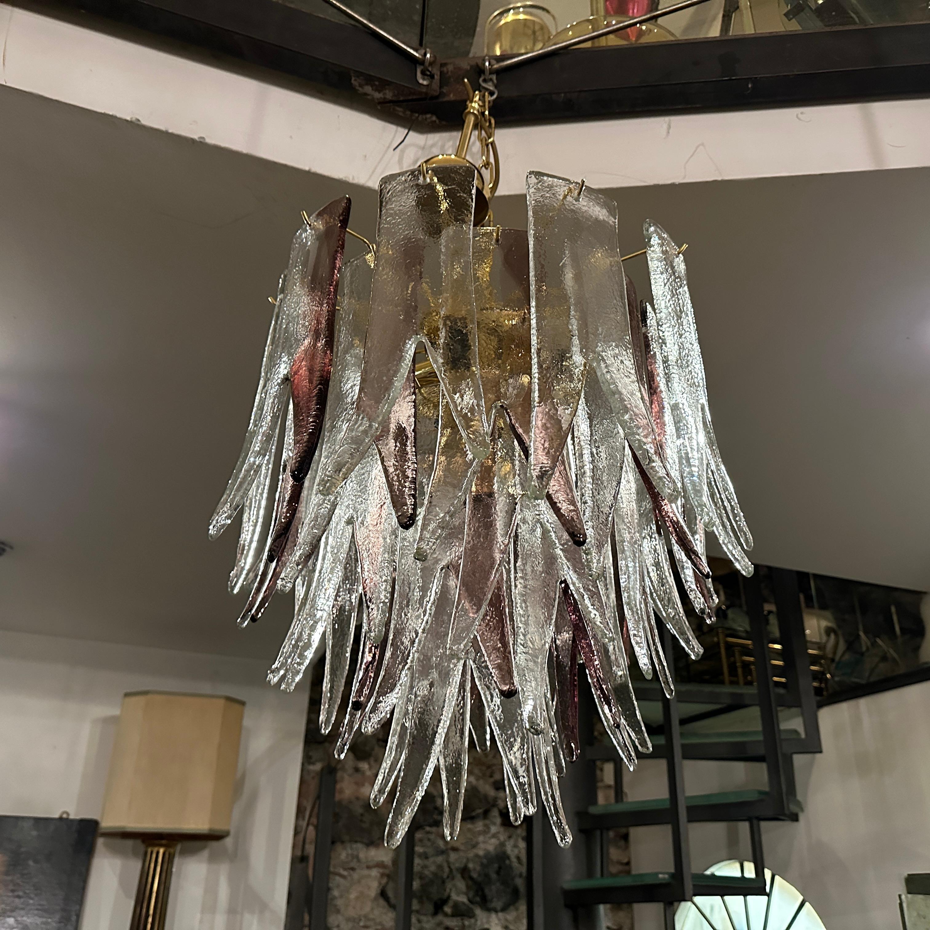 Hand-Crafted 1970s Mid-century Modern Amethyst and Clear Murano Glass Chandelier by Mazzega For Sale