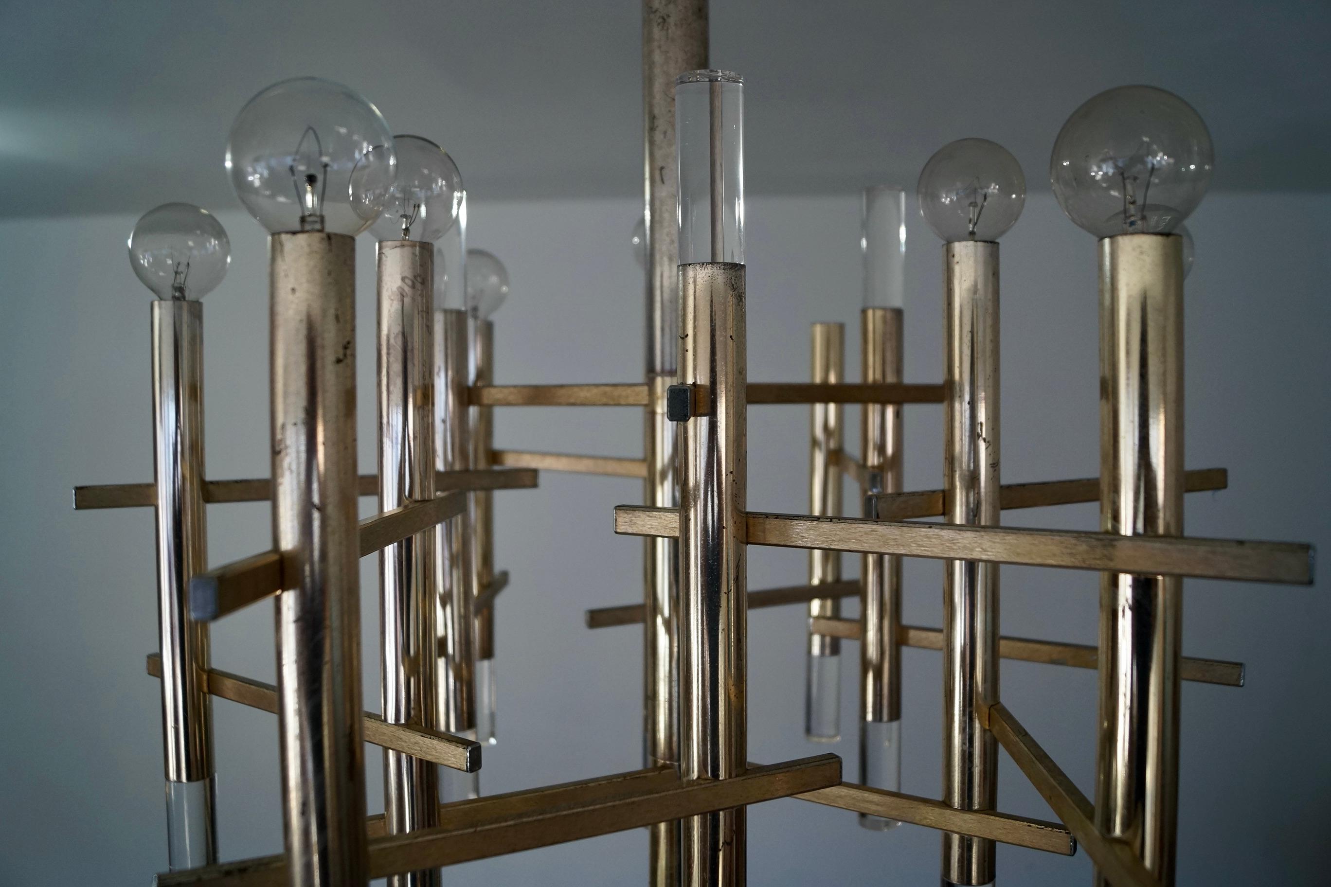 1970's Mid-Century Modern Architectural Gaetano Sciolari 9-Light Chandelier For Sale 13