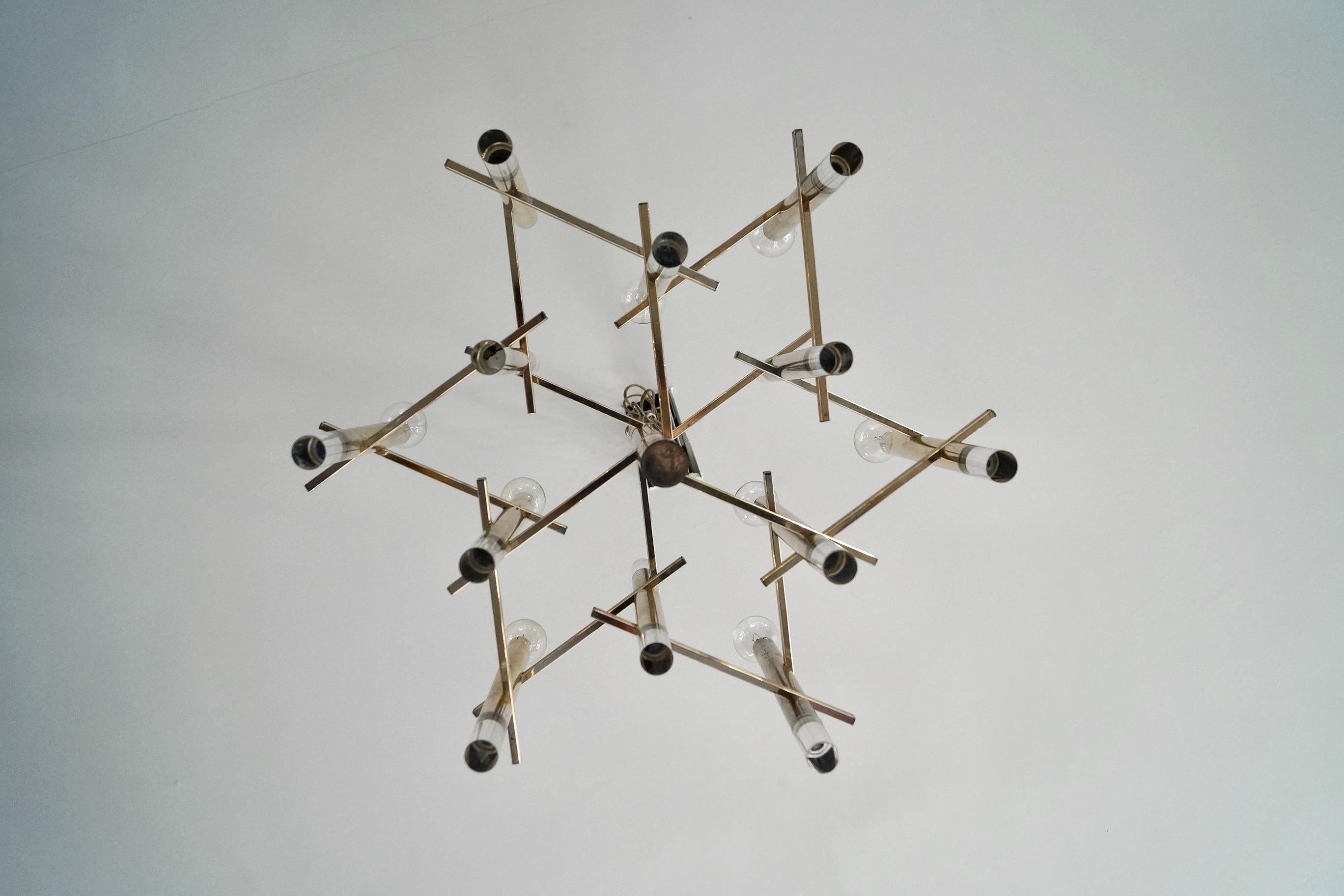1970's Mid-Century Modern Architectural Gaetano Sciolari 9-Light Chandelier For Sale 2