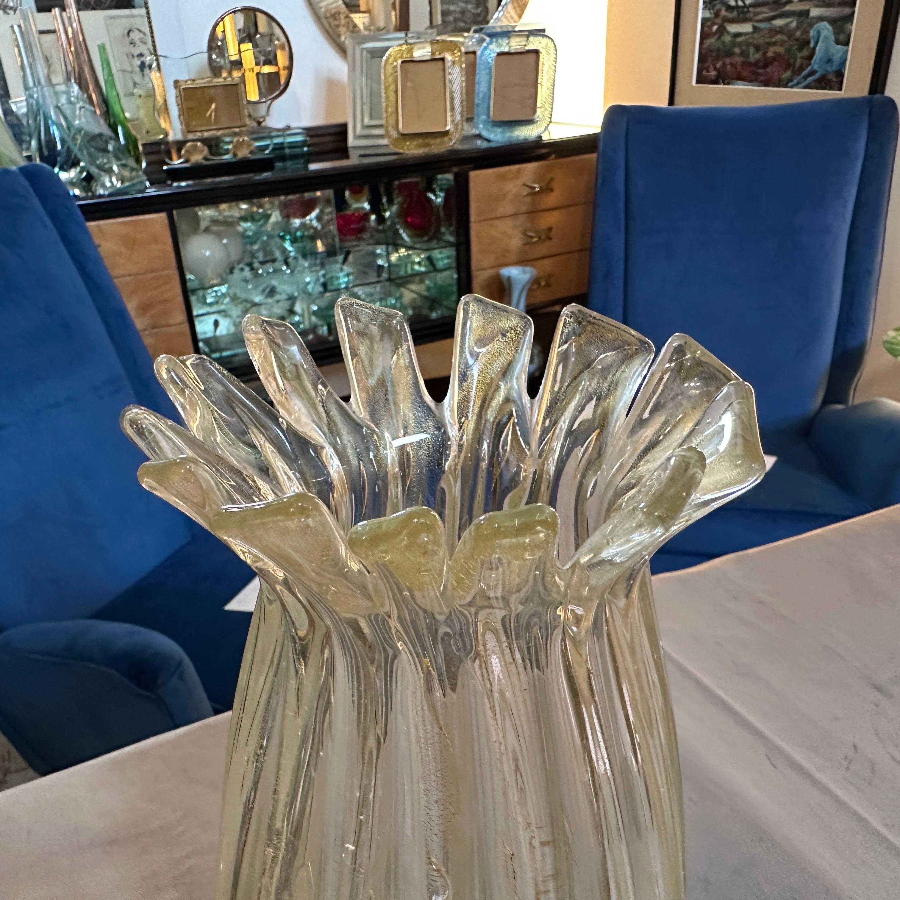 An high quality tall vase manufactured in Venice in the Seventies in the manner of Barovier, it's in lovely conditions. This Vase is a stunning piece of artistry and design that captures the essence of the era. It embodies the unique characteristics