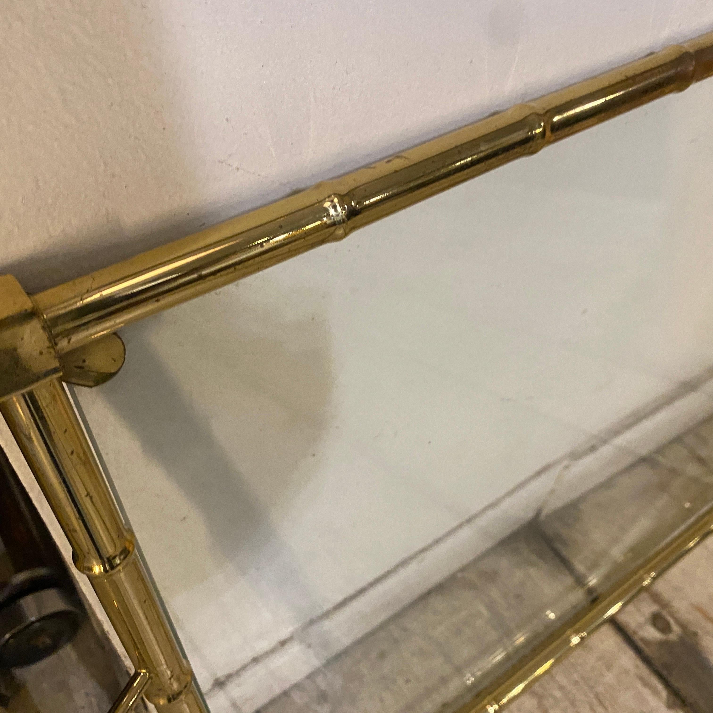 1970s Mid-Century Modern Brass and Glass Rectangular Italian Serving Tray For Sale 3