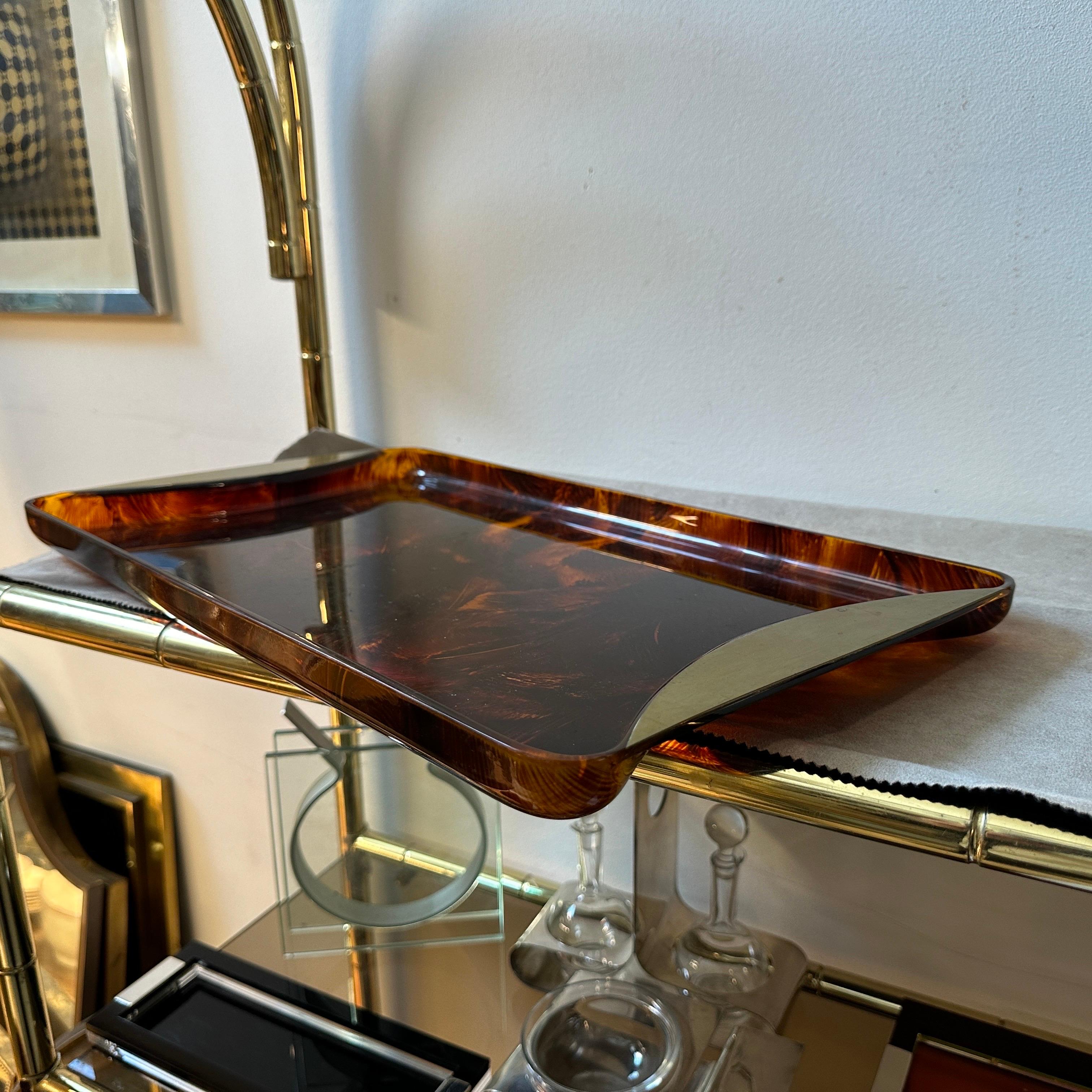 1970s Mid-Century Modern Brass and Lucite Italian Serving Tray by Guzzini For Sale 6