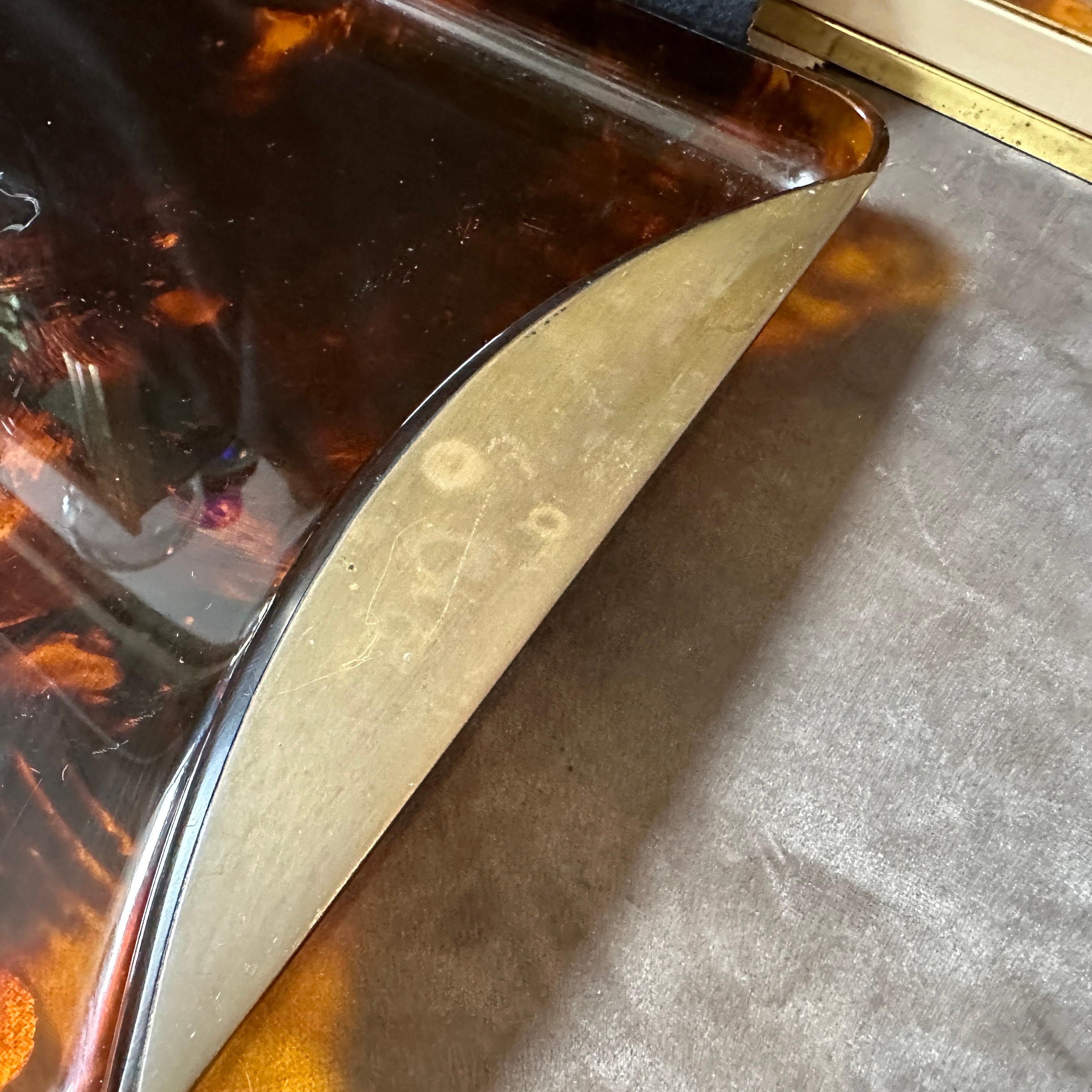 1970s Mid-Century Modern Brass and Lucite Italian Serving Tray by Guzzini 7