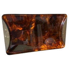 Vassoio da portata italiano in ottone e lucite della metà del secolo scorso di Guzzini
