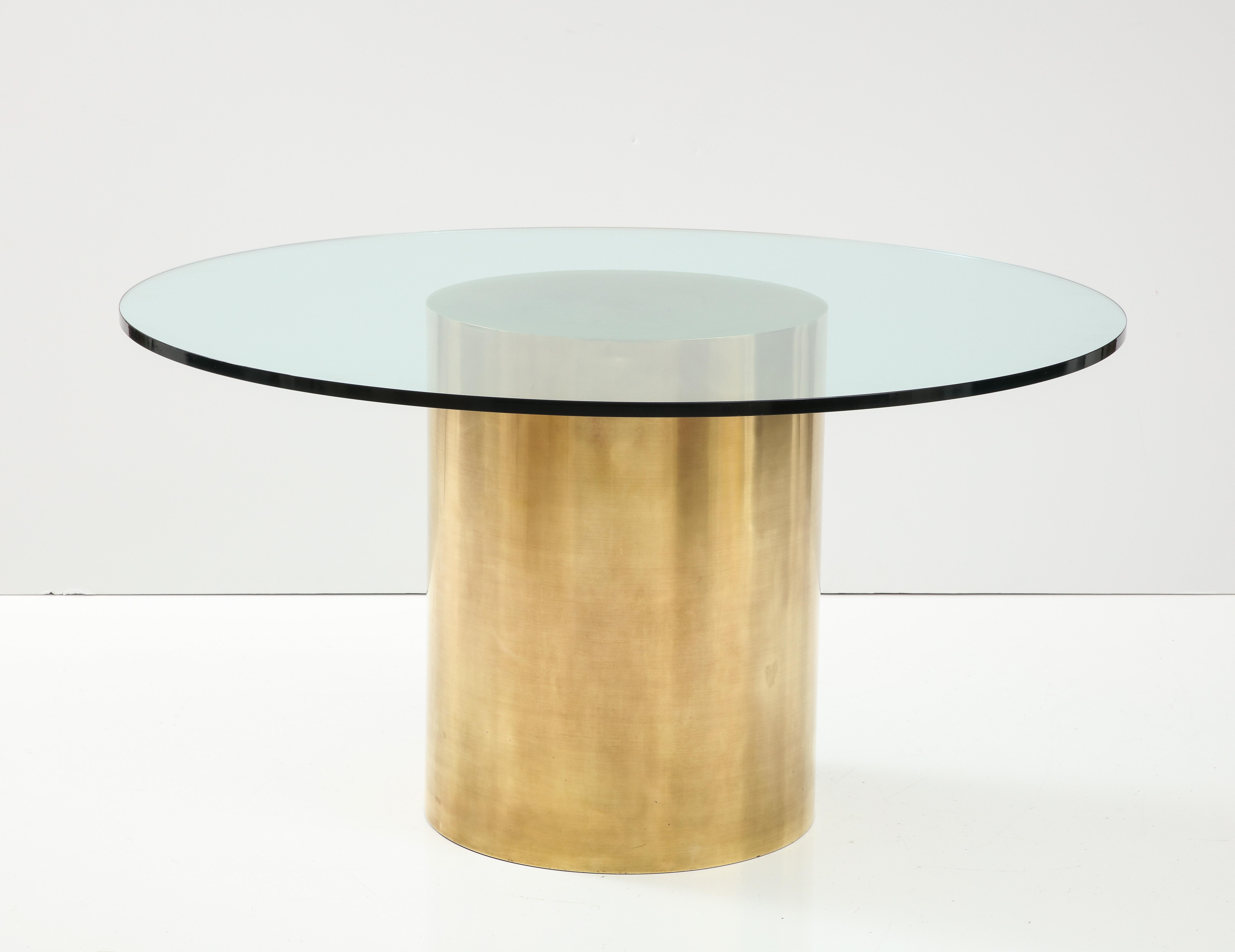 1970's Mid-Century Modern Brass Drum Dining Table Attributed To Brueton In Good Condition For Sale In New York, NY