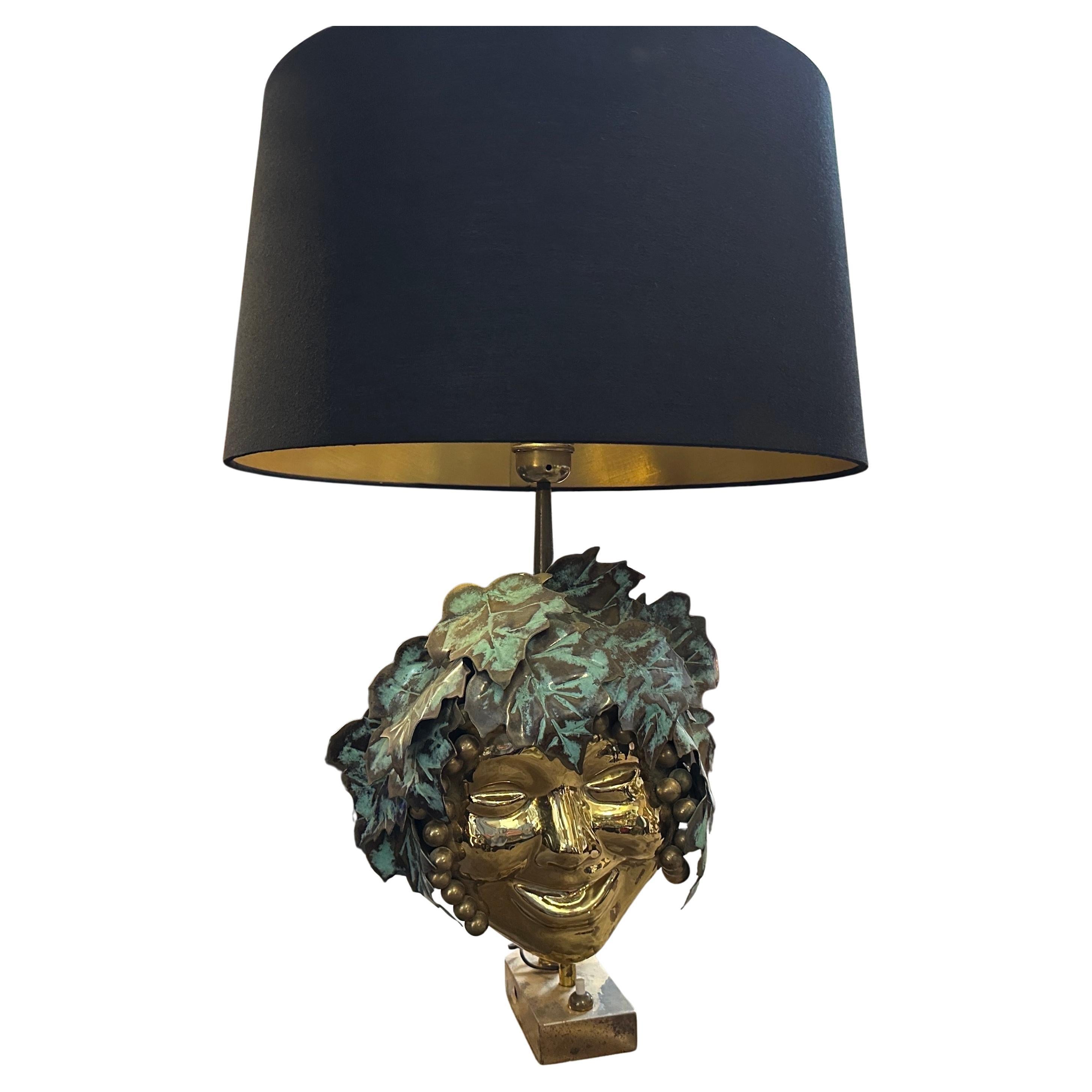 1970er Mid-Century Modern Messing Italienisch Bacchus Tischlampe (Moderne der Mitte des Jahrhunderts) im Angebot