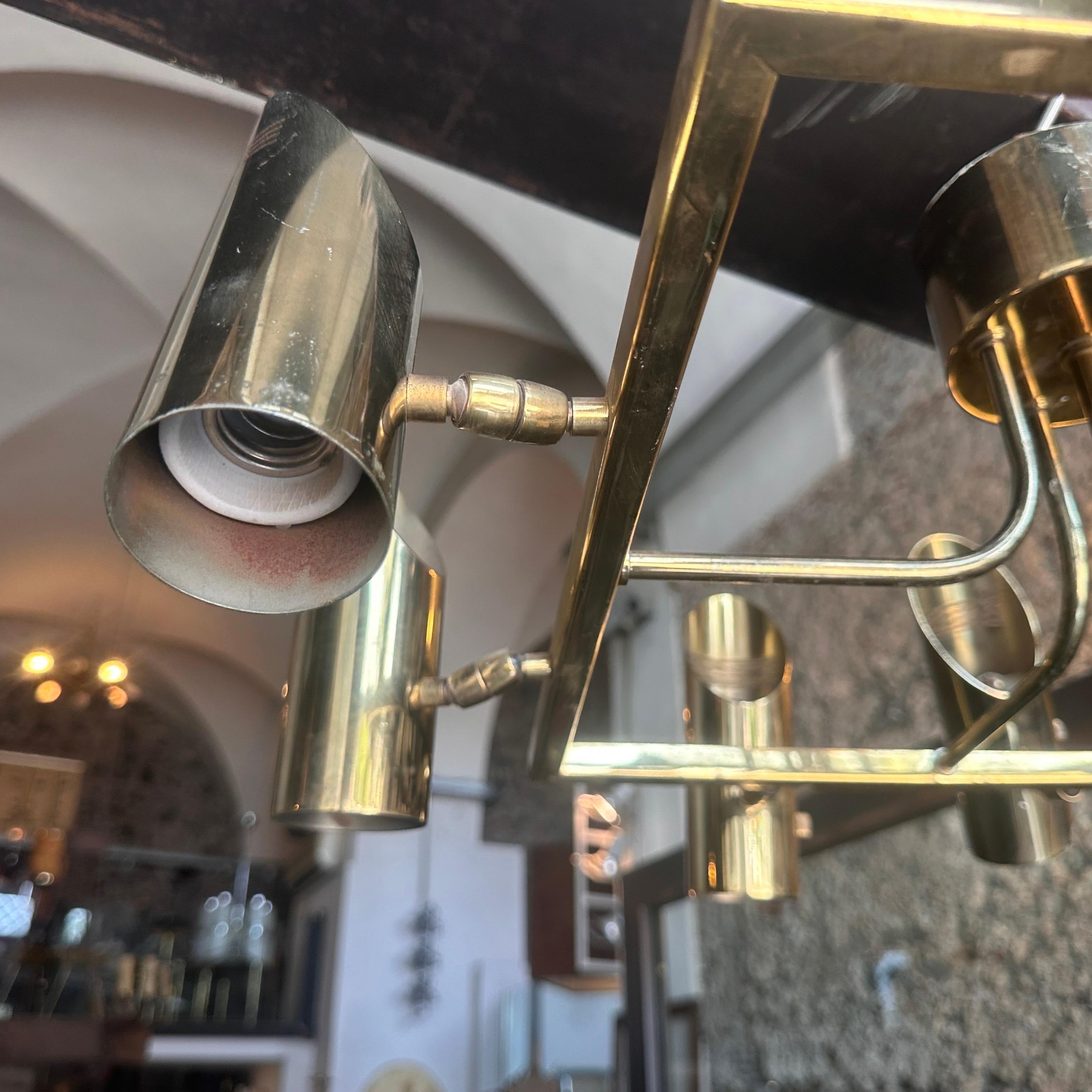 20th Century 1970s Mid-Century Modern Brass Italian Chandelier in the style of Stilnovo