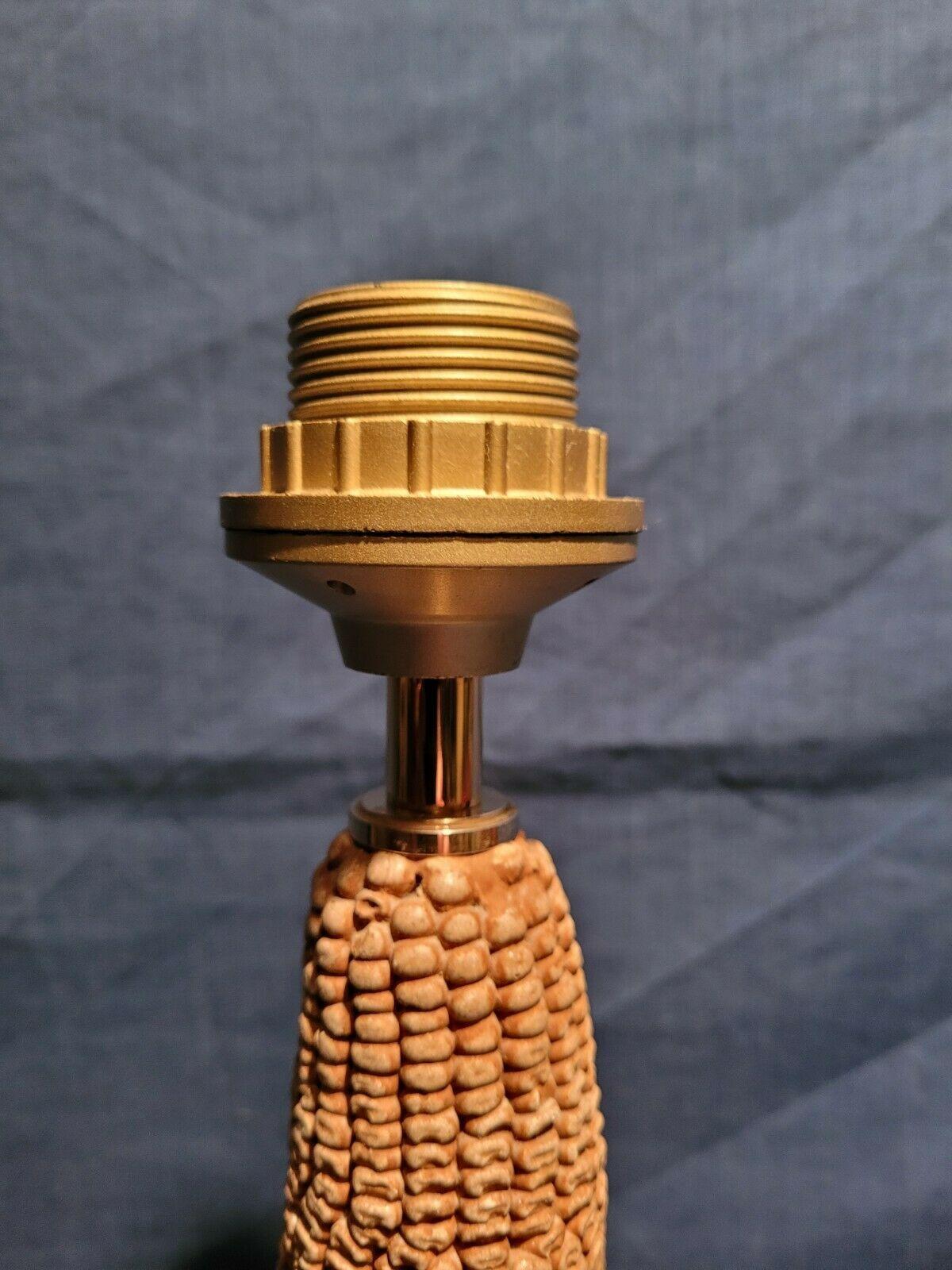 1970's Mid Century Modern Bronze Ear of Corn Table Lamp style of Maison Charles In Good Condition For Sale In Opa Locka, FL