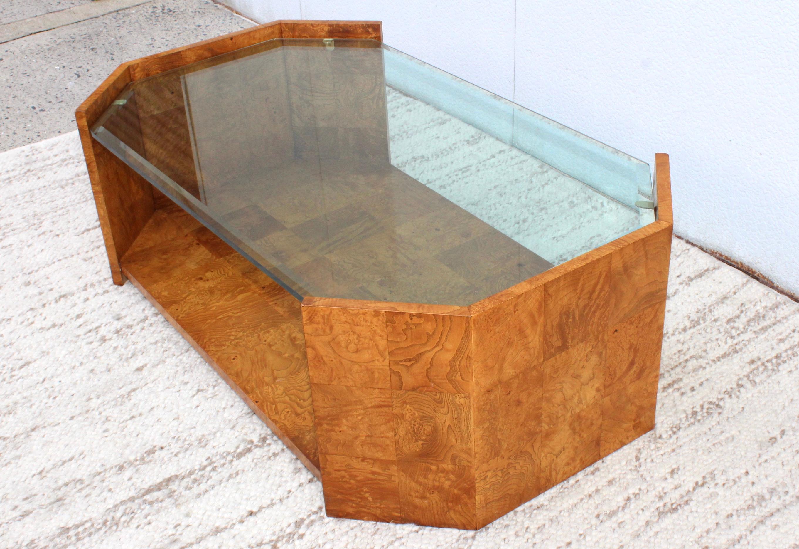 1970s Mid-Century Modern Burl Wood Coffee Table In Good Condition In New York, NY