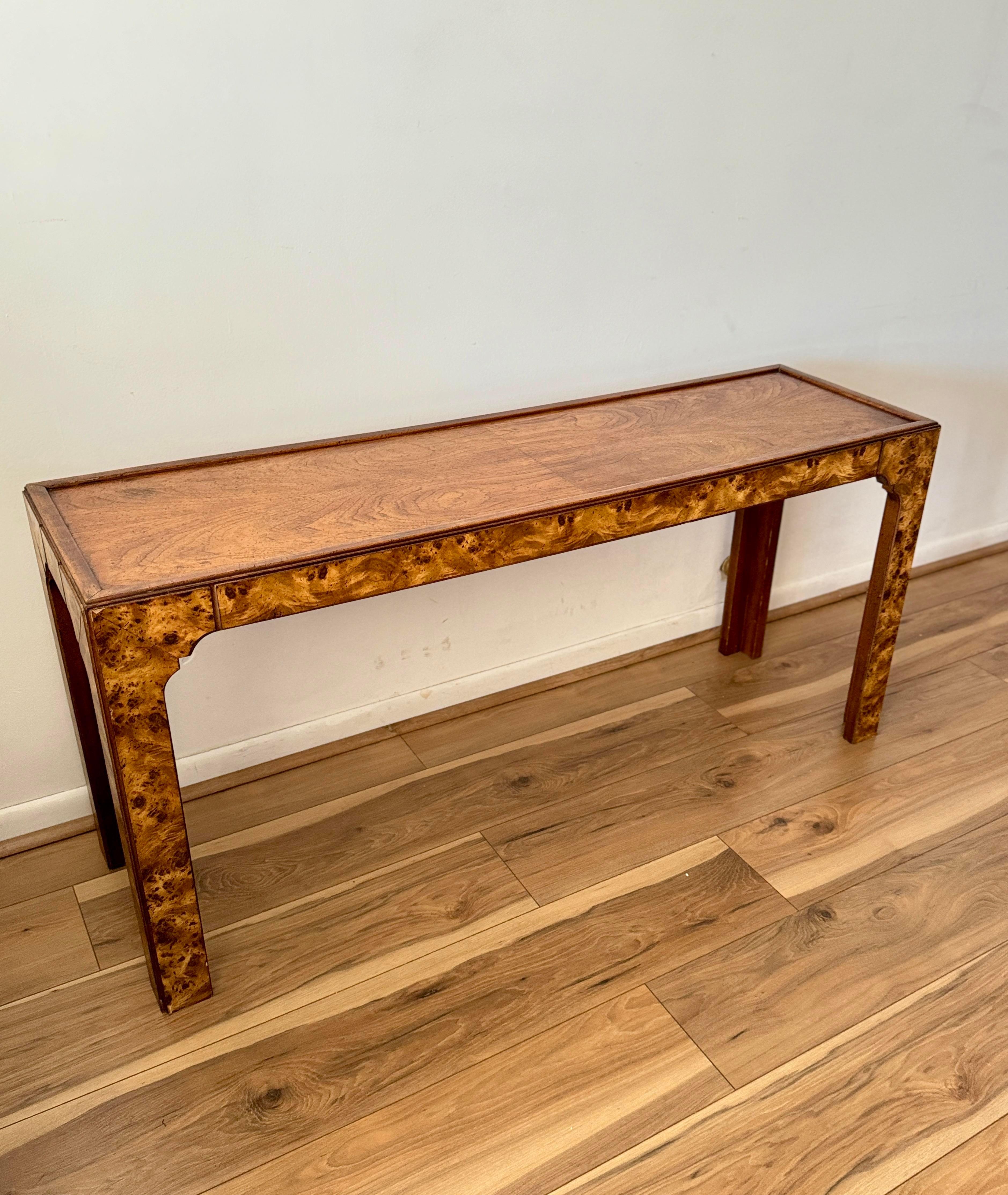 Milo Baughman style burl pattern veneer console table. Features rich shades of brown with a stunning veneer burl pattern. Circa 1970s.