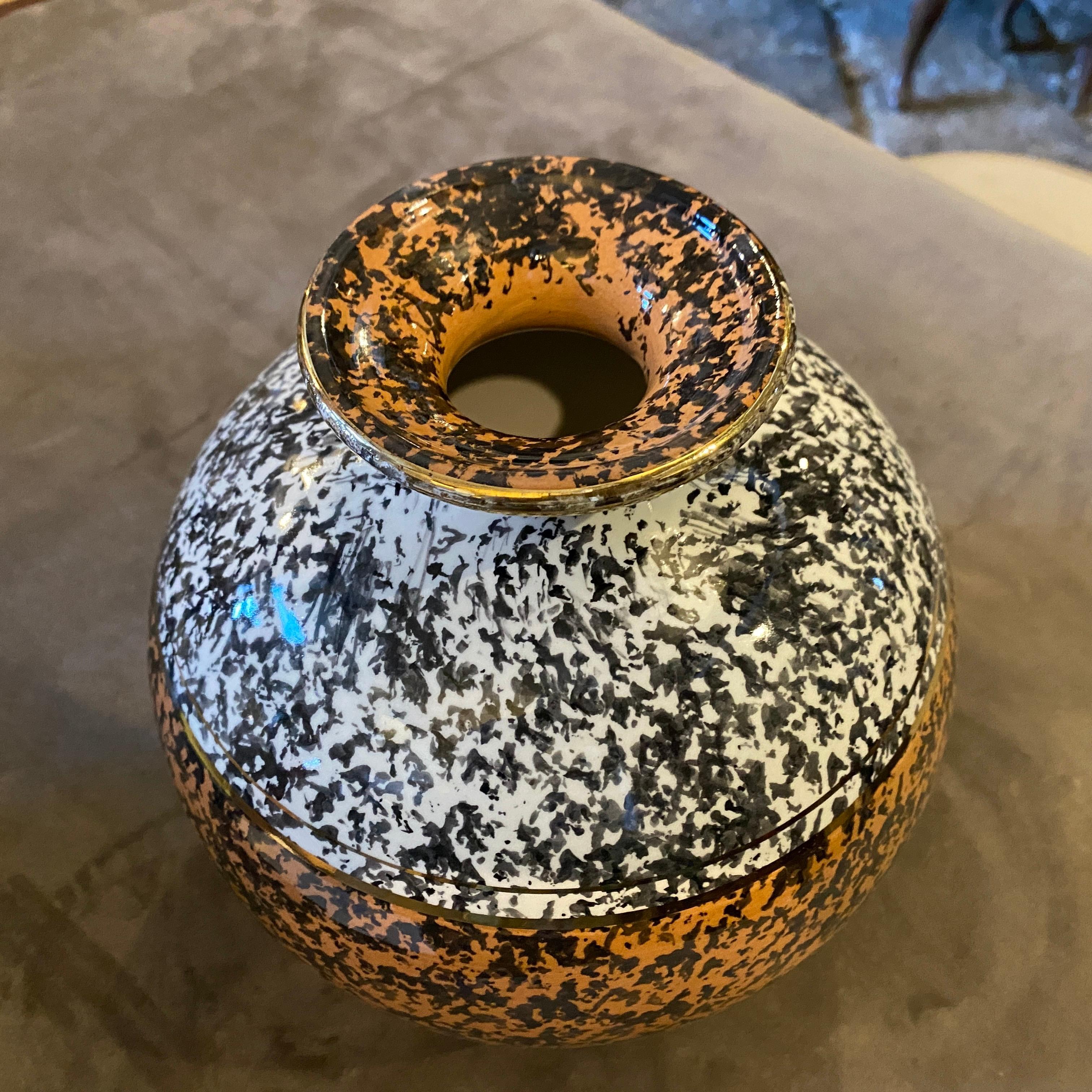 Hand-Crafted 1970s Mid-Century Modern Ceramic Round Italian Vase For Sale