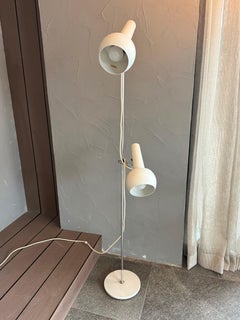 Lámpara de pie cromada moderna de mediados de siglo de 1970 con pantallas regulables