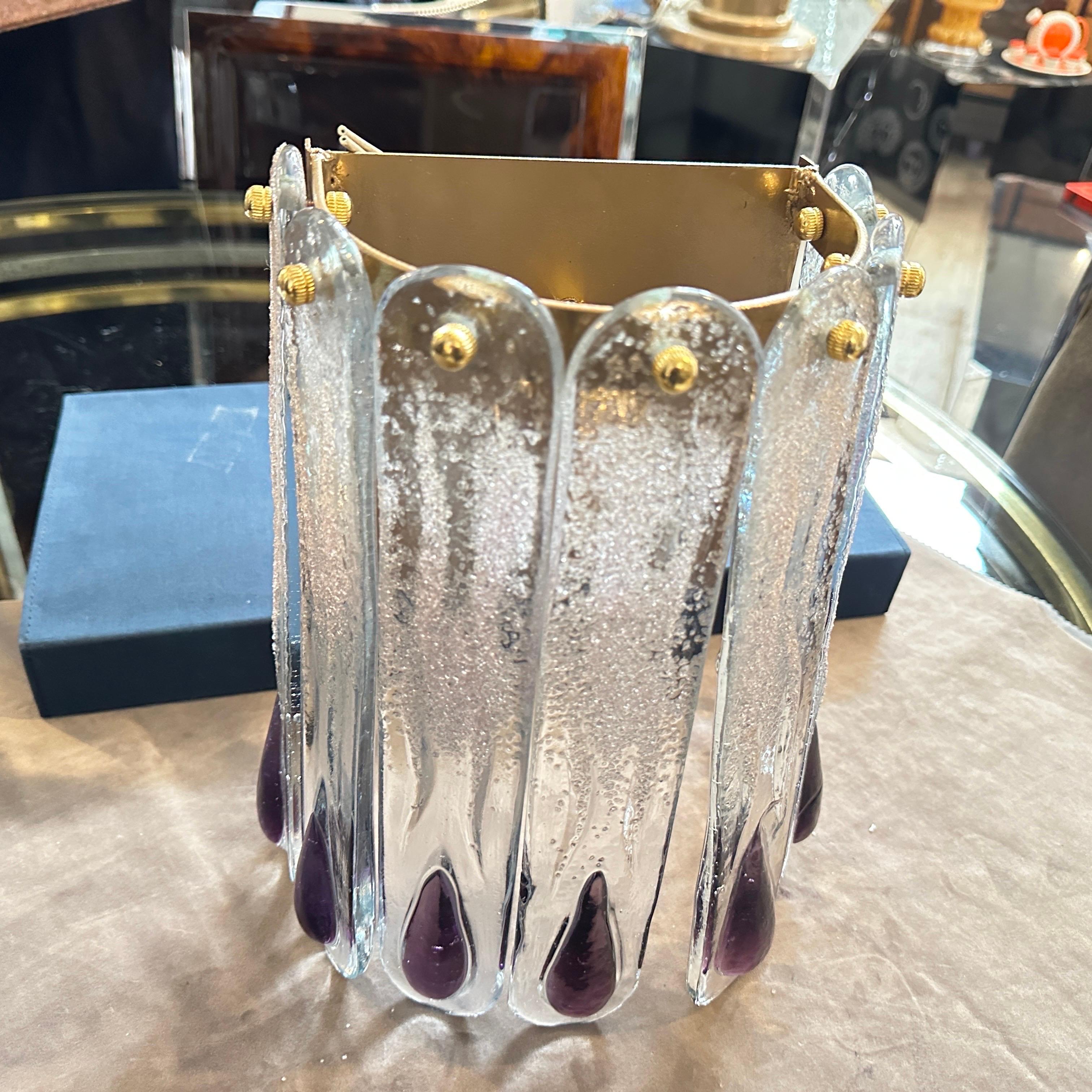 Lampada da parete in vetro di Murano trasparente e viola della metà del secolo scorso In condizioni buone in vendita a Aci Castello, IT