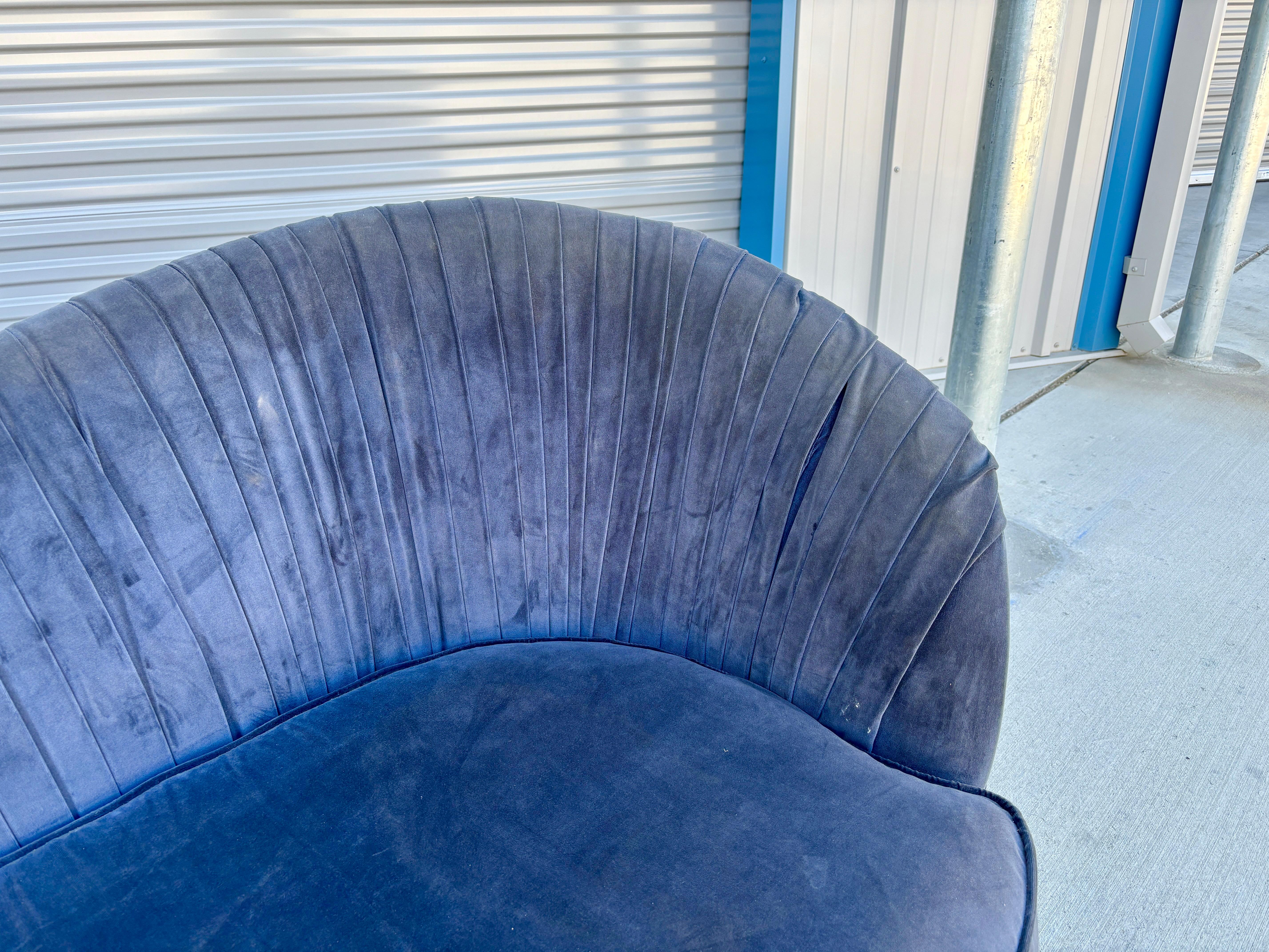 1970s Mid Century Modern Curved Velvet and Chrome Sofa For Sale 2
