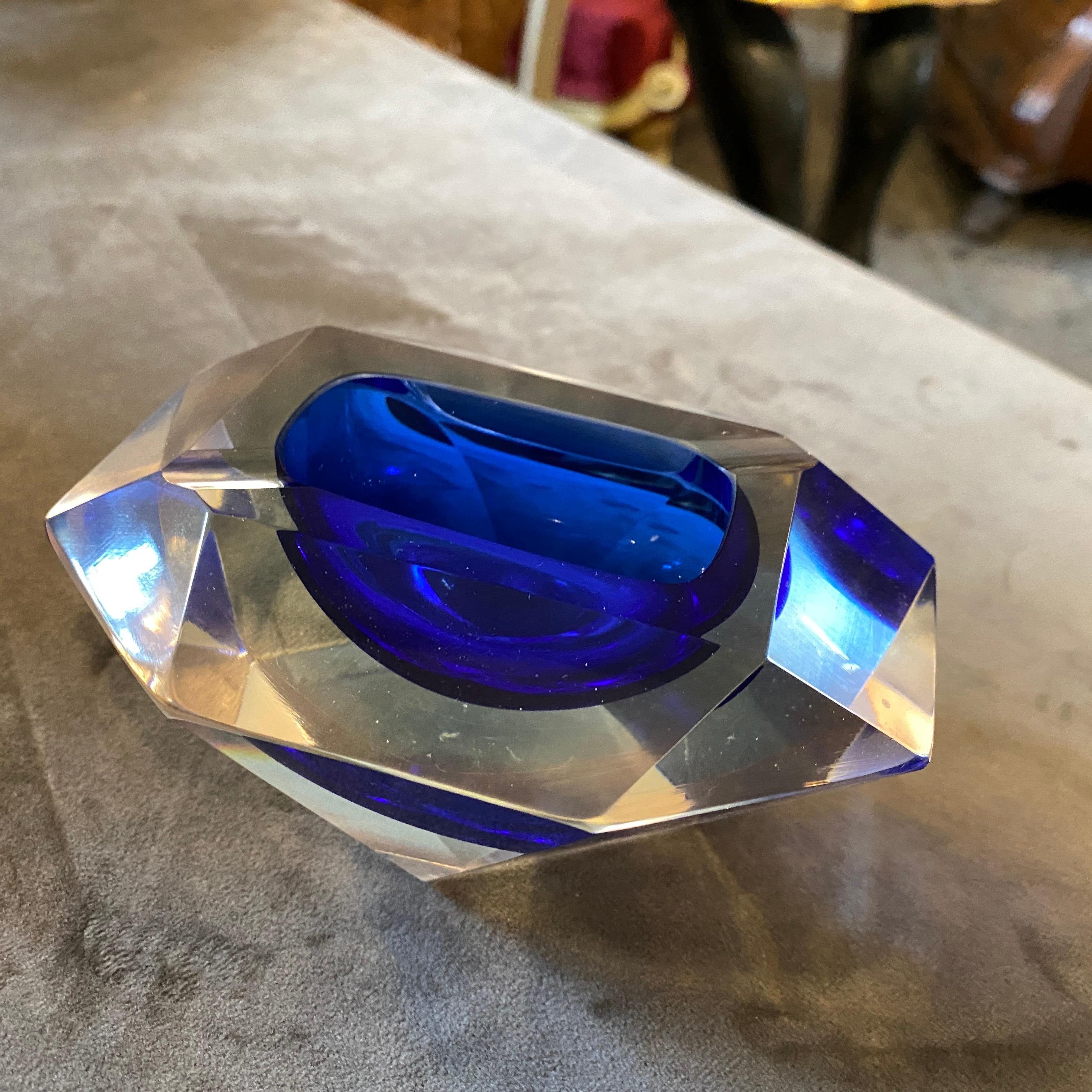 A blue murano glass oval ashtray made in the seventies with the Sommerso technique, it's in perfect conditions.