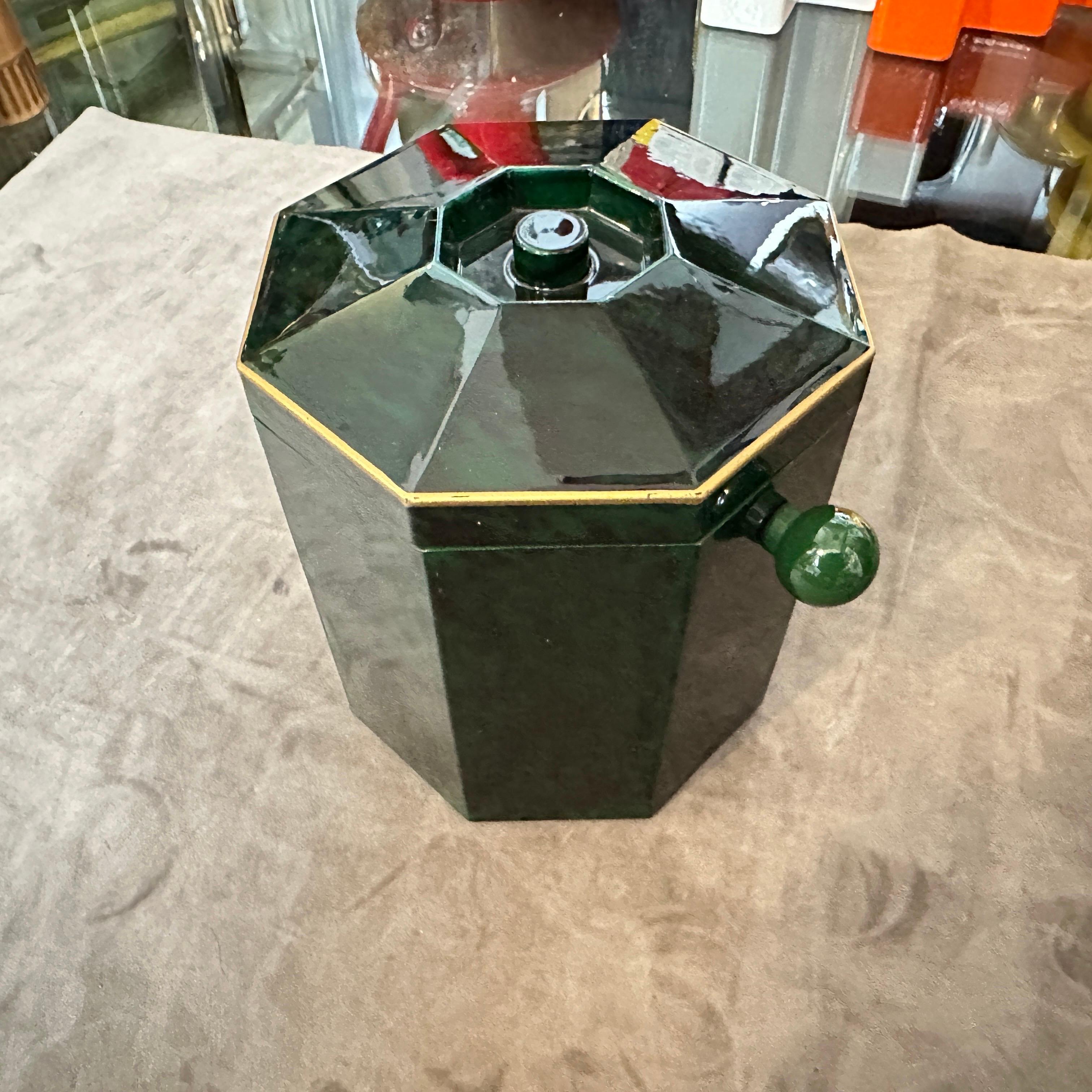 1970s Mid-Century Modern Fake Malachite Lucite and Brass Italian Ice Bucket For Sale 6