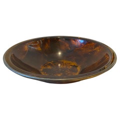 1970, Ciotola rotonda italiana in lucite finta tartaruga e ottone, metà del secolo scorso