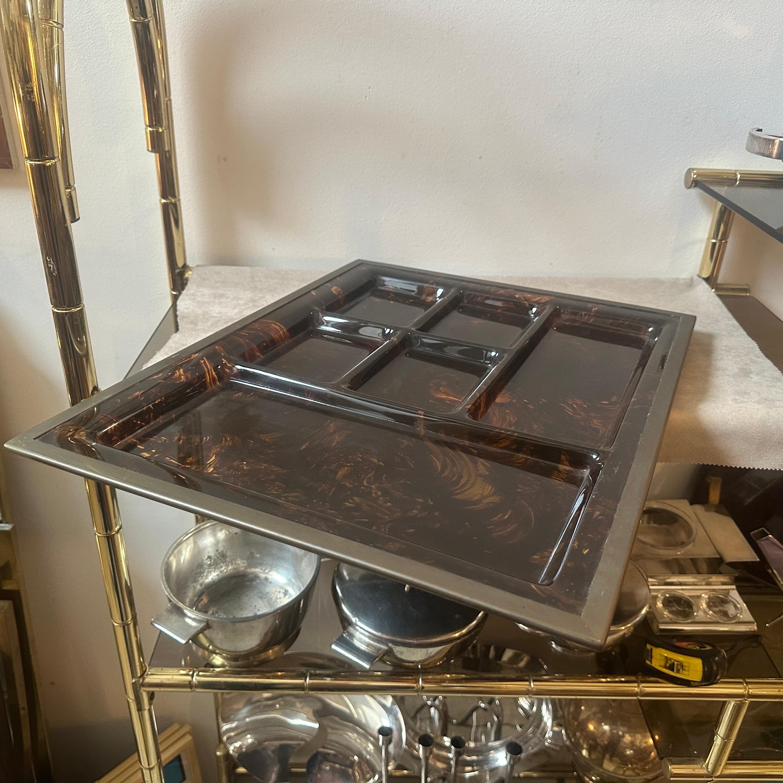 1970s Mid-Century Modern Fake Tortoiseshell Lucite and Brass Appetizer Tray For Sale 2