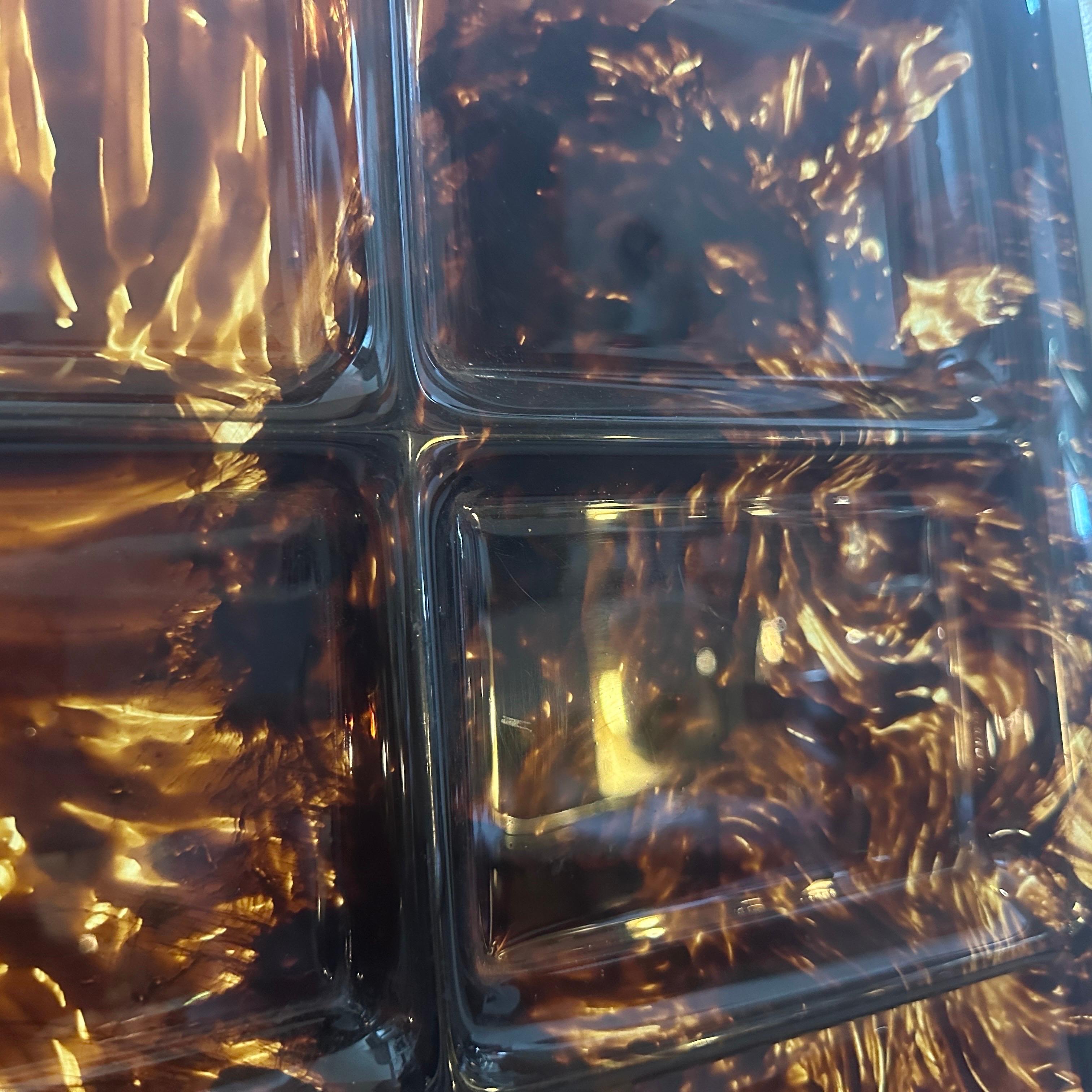 1970s Mid-Century Modern Fake Tortoiseshell Lucite and Brass Appetizer Tray For Sale 3