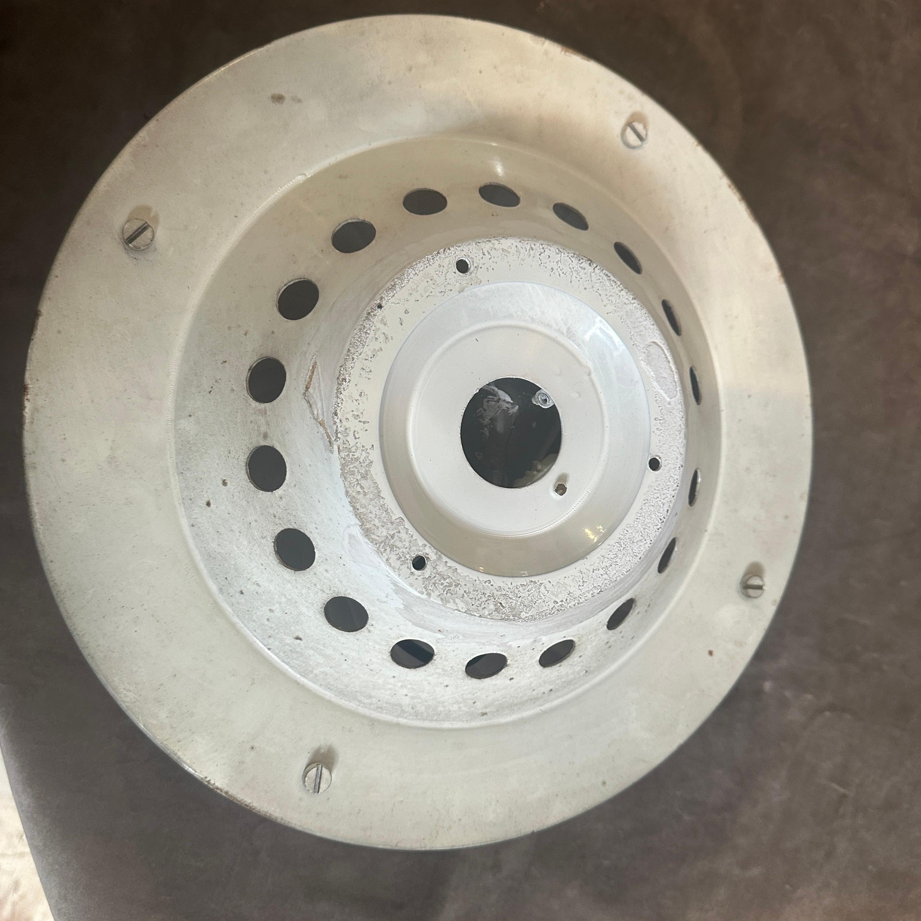 1970er Jahre Mitte des Jahrhunderts Modern Vergoldetes Metall und Murano Glas Decke oder Wandleuchte im Angebot 6