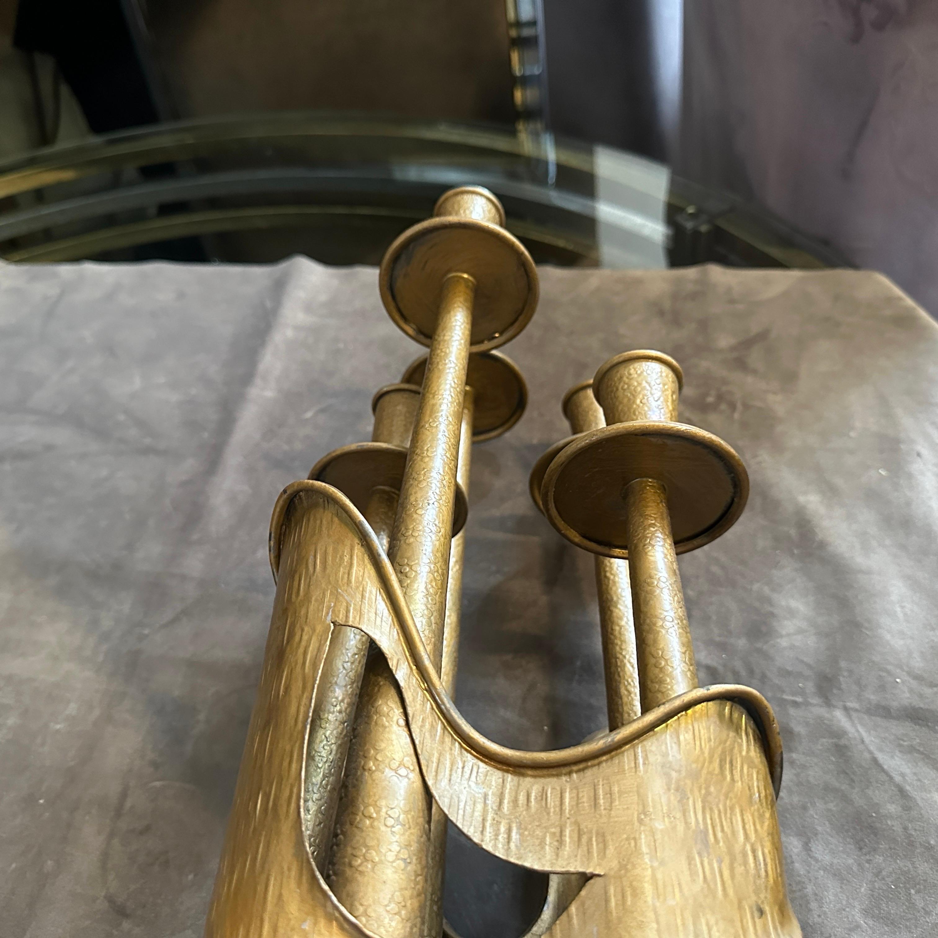 italien Chandelier sculpté en étain doré du Prof. Ceccherini, années 1970, Mid-Century Modern en vente