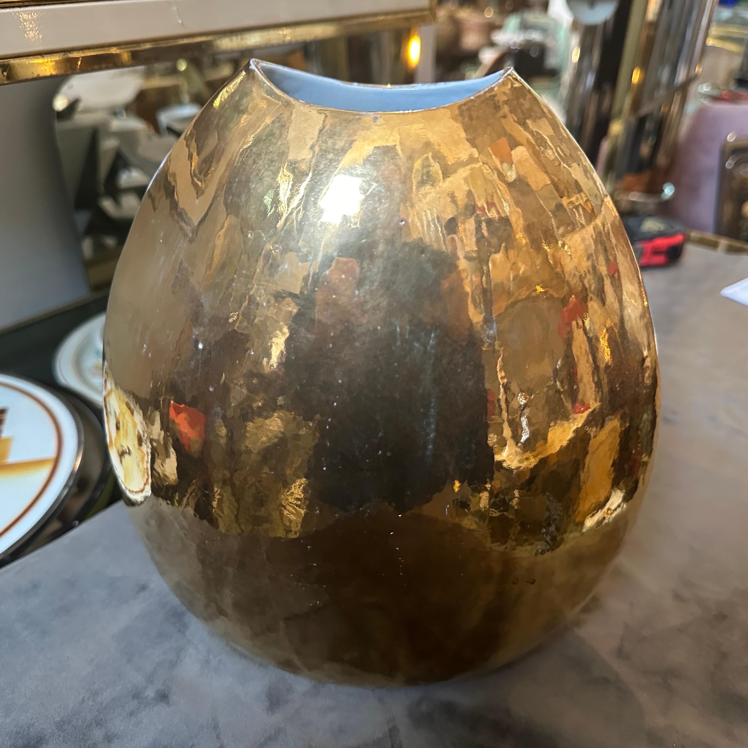 Italiano Vaso italiano in porcellana dorata della metà del secolo scorso di Nove san Marco in vendita
