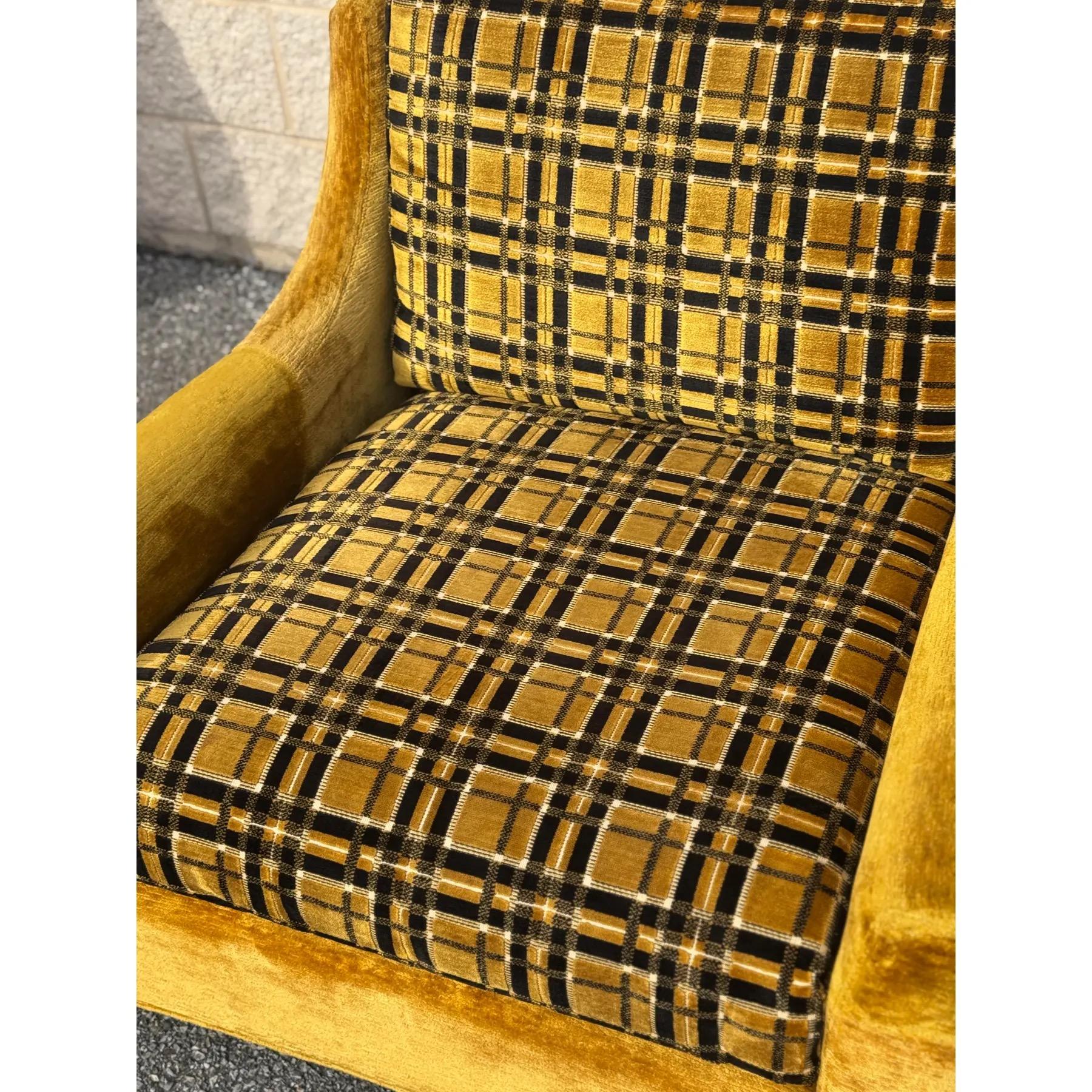 American 1970s Mid-Century Modern Gold Velvet & Plaid Lounge Chair For Sale