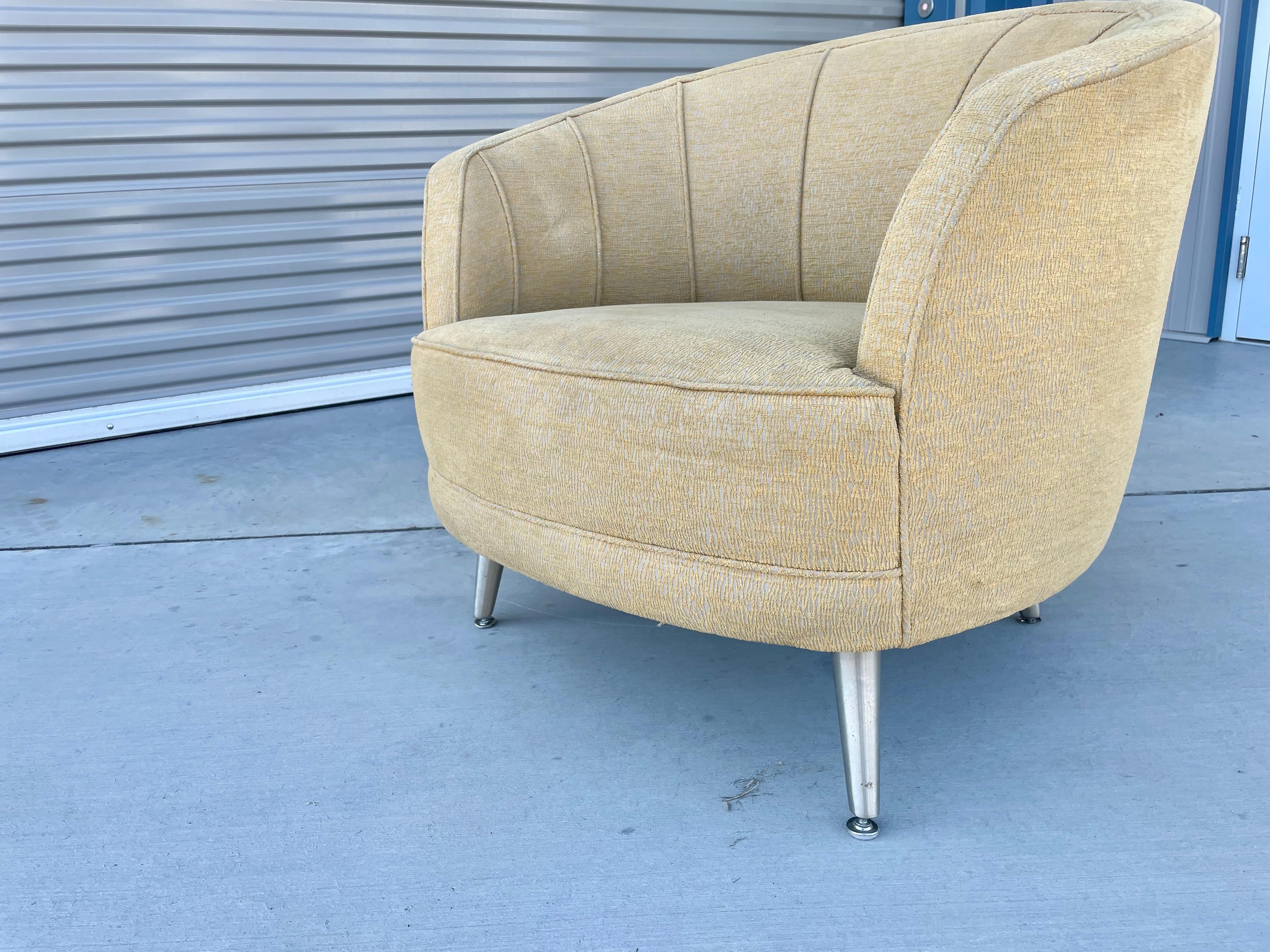 1970s Mid Century Modern Lounge Chairs For Sale 4