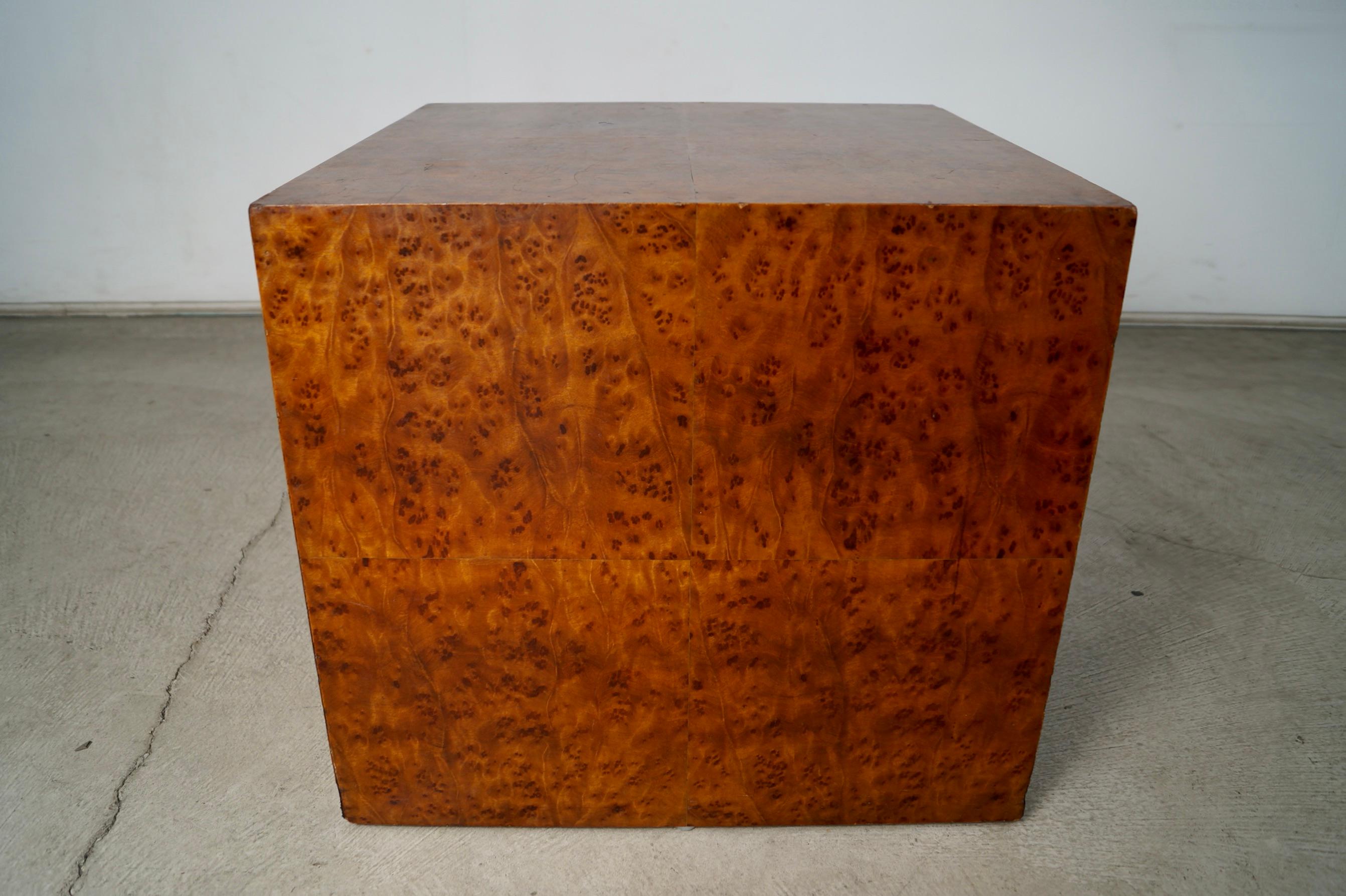 Table d'appoint / support en Wood Wood Milo Baughman des années 1970 en vente 5