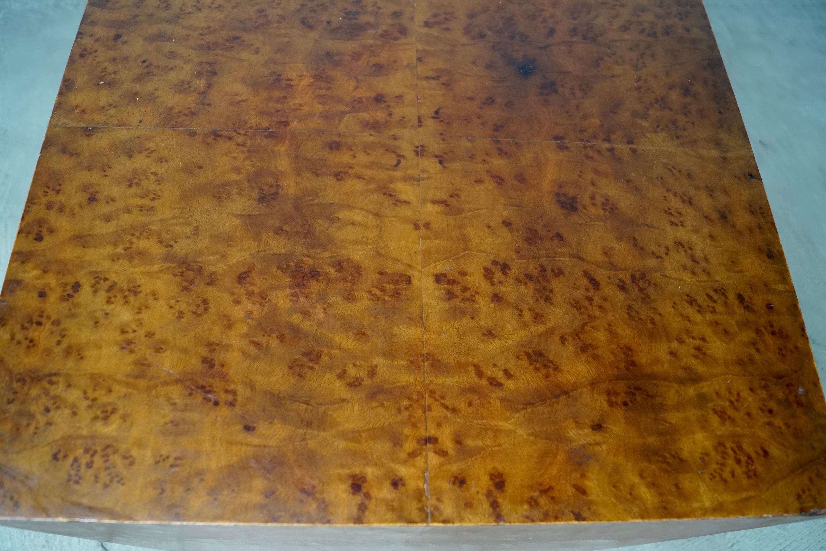 Table d'appoint / support en Wood Wood Milo Baughman des années 1970 en vente 10