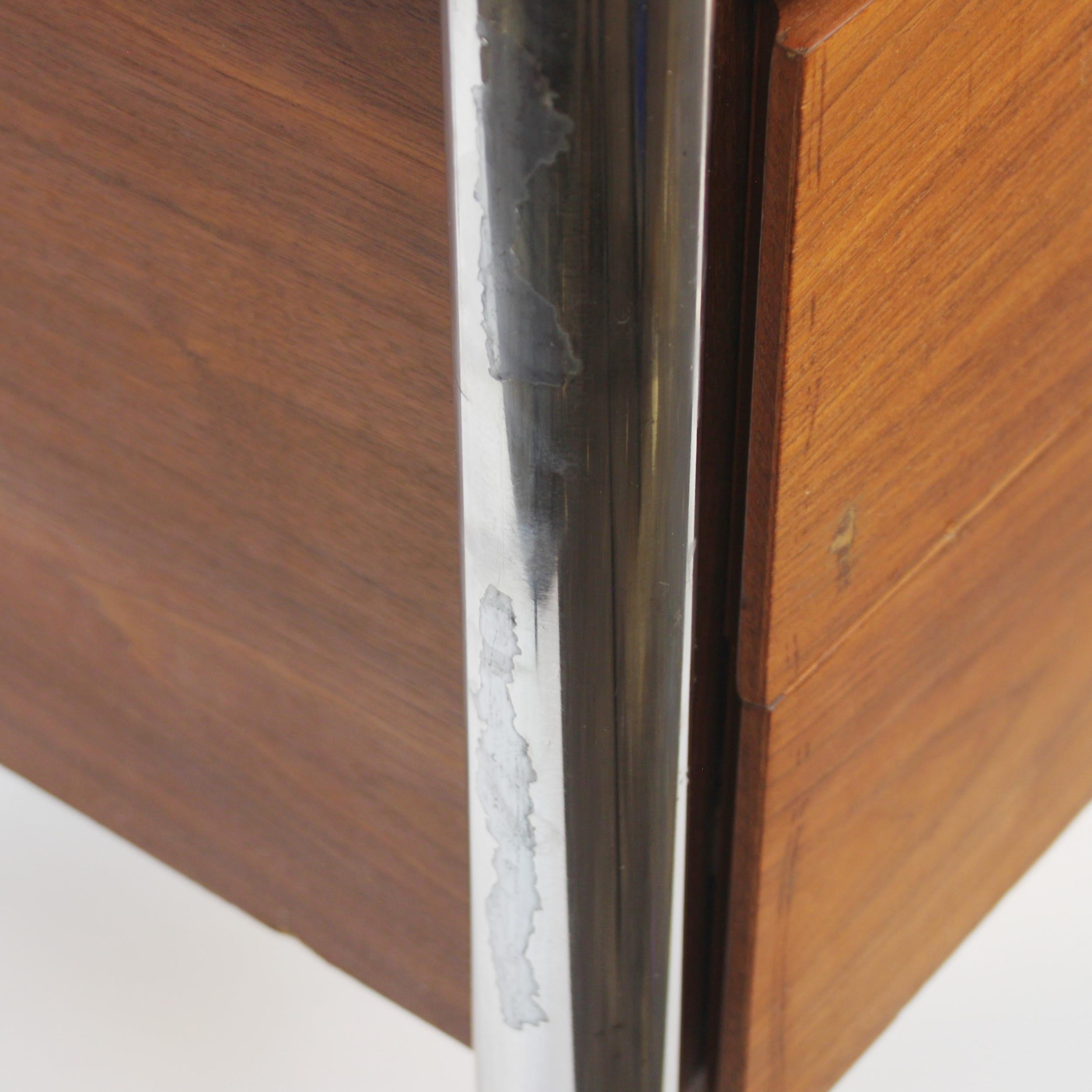 1970s Mid-Century Modern Minimalist Walnut & Chrome Executive Desk by Jens Risom 2