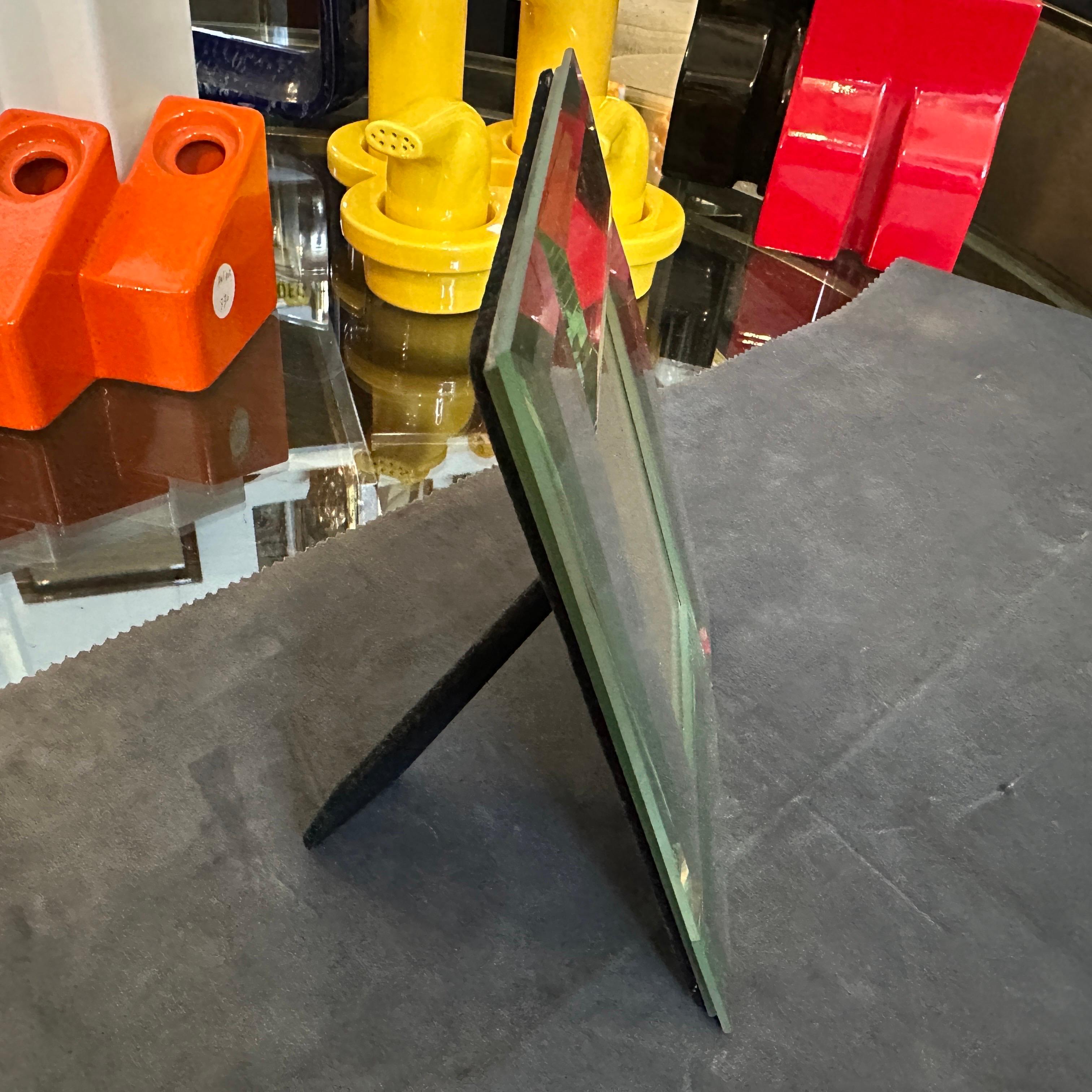 Cornice italiana in vetro e specchio della metà del secolo scorso in vendita 1