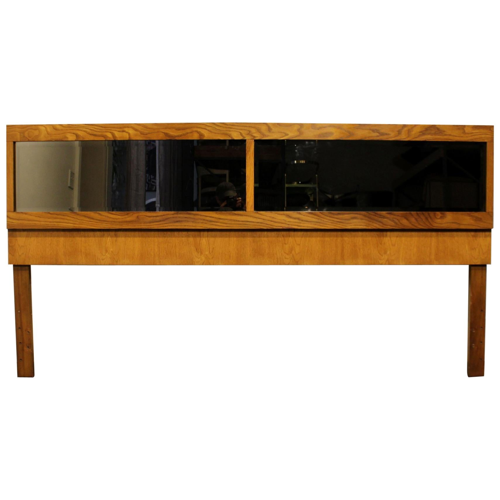 1970s Mid-Century Modern Oak and Mirror Headboard by Lane, Fits King For Sale