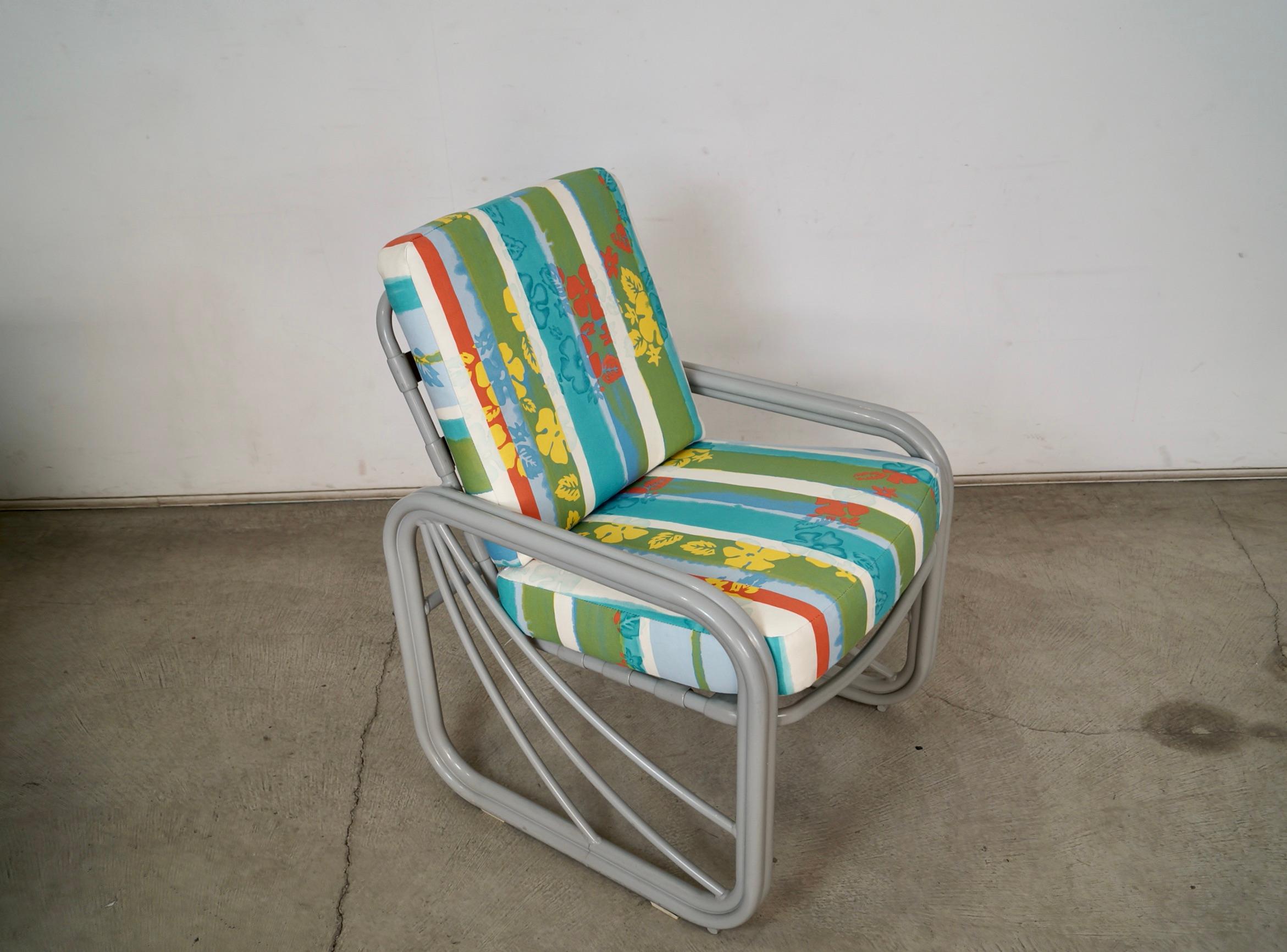 Tumbona de exterior moderna de mediados de siglo de 1970 de Tropitone en venta 3