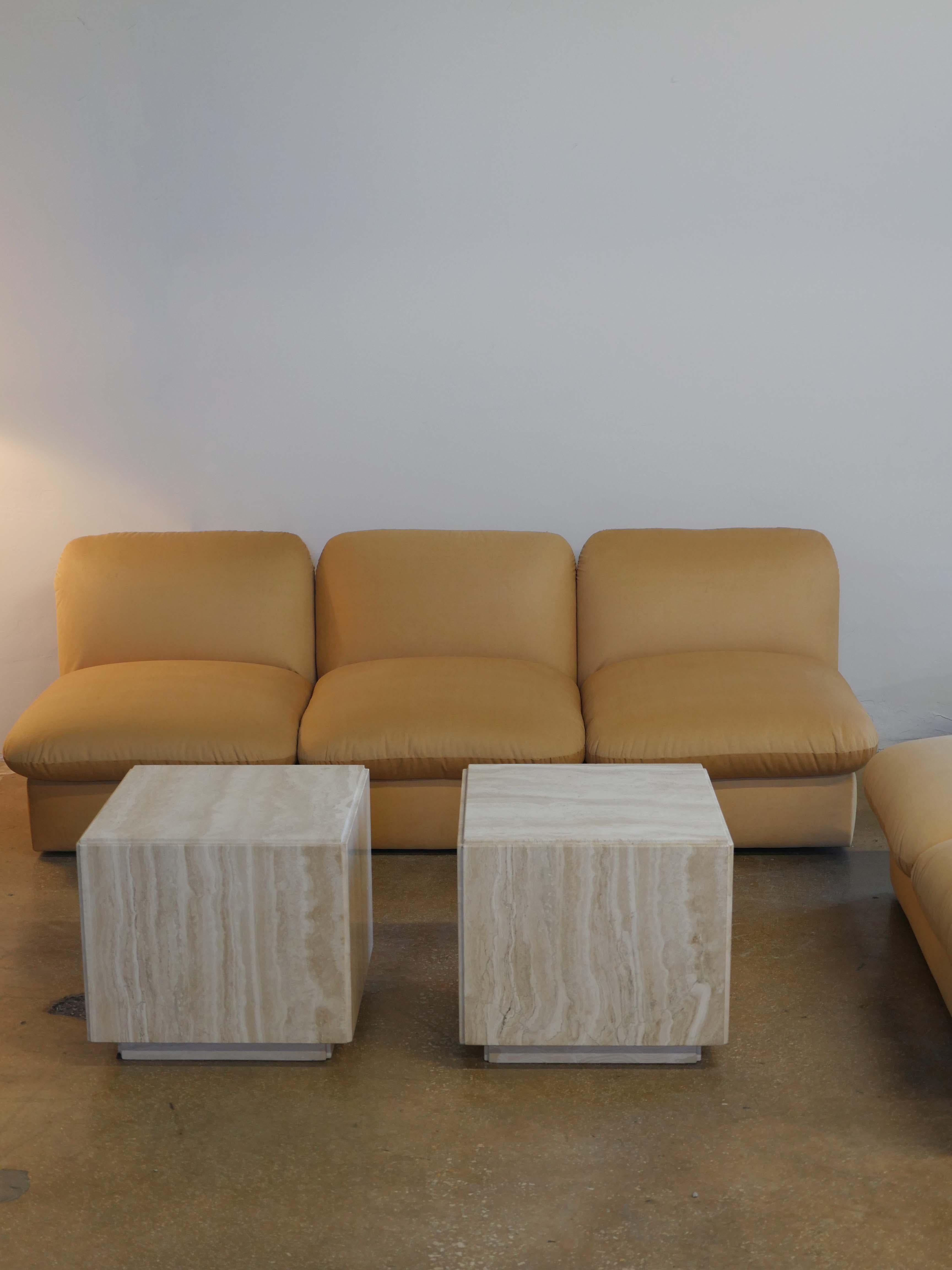 1970s, Mid-Century Modern Plinth Base Sofa 4
