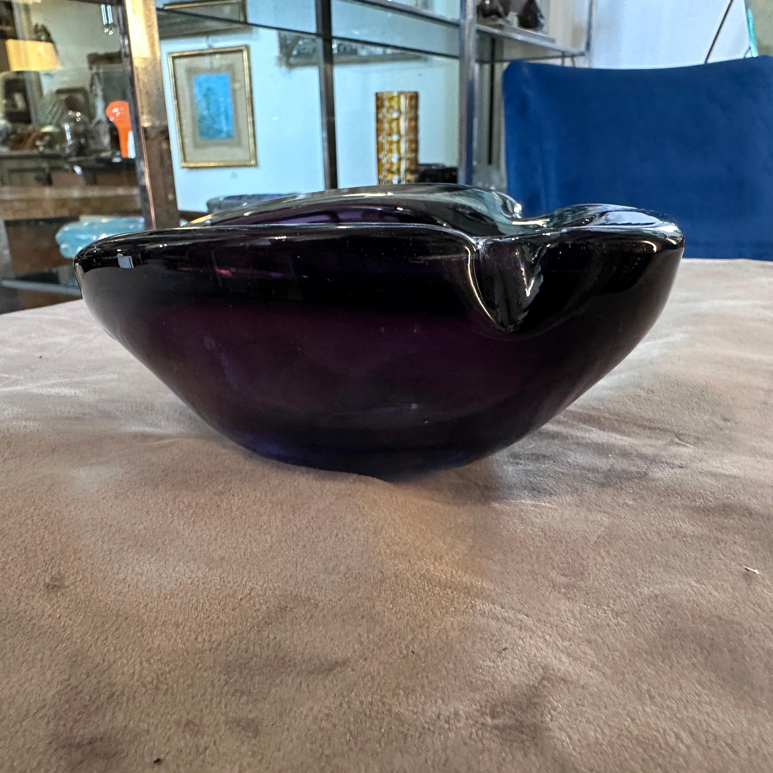 1970s Mid-Century Modern Purple and Blue Murano Glass Ashtray  For Sale 2