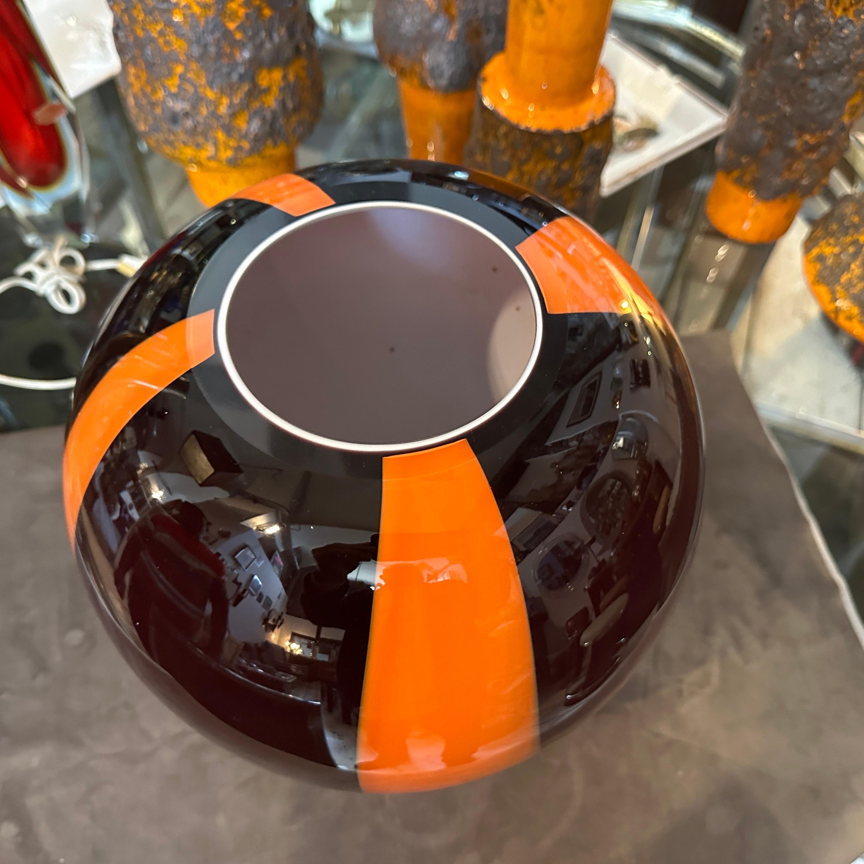 Hand-Crafted 1970s Mid-Century Modern Purple and Orange Tall Murano Glass Vase For Sale
