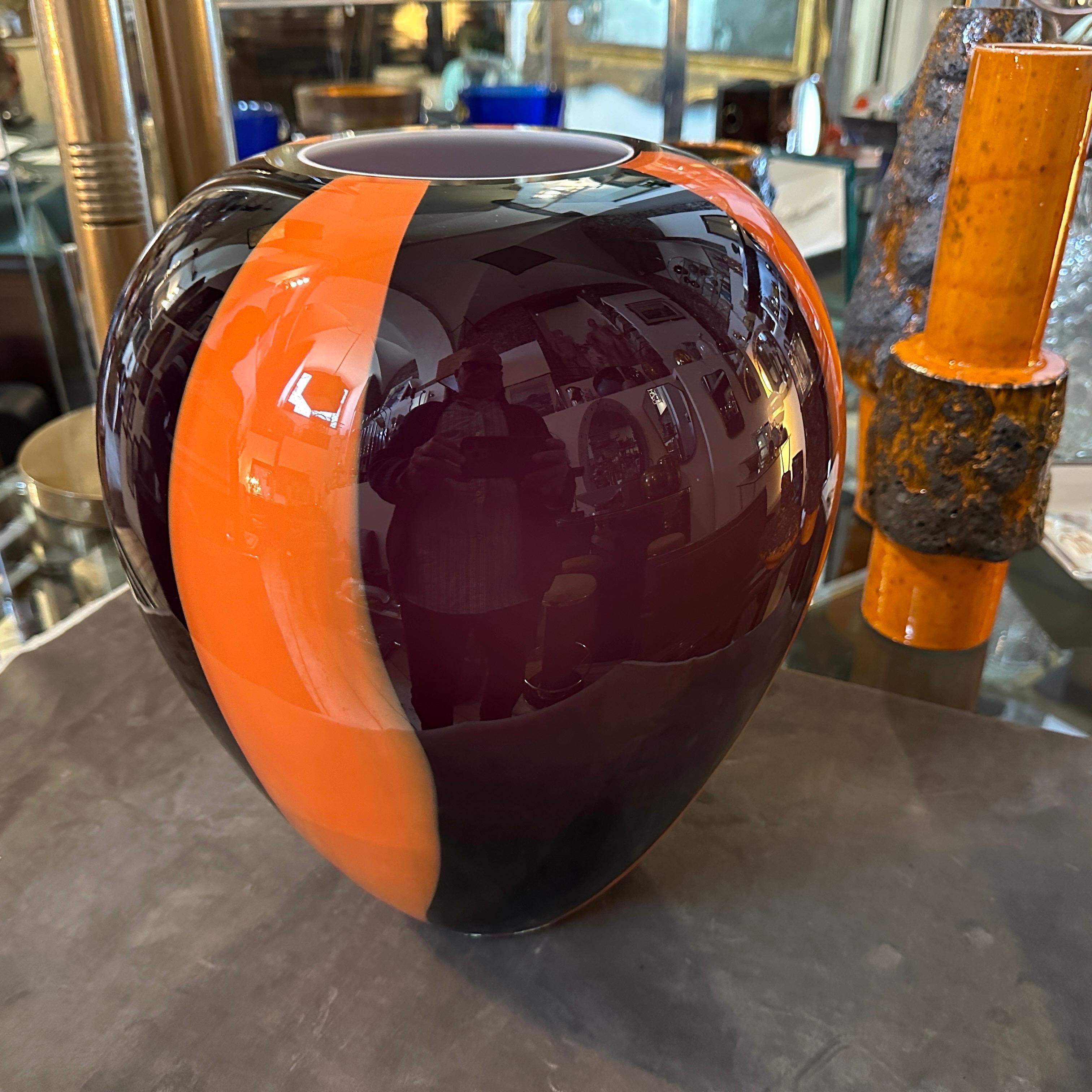1970s Mid-Century Modern Purple and Orange Tall Murano Glass Vase For Sale 3