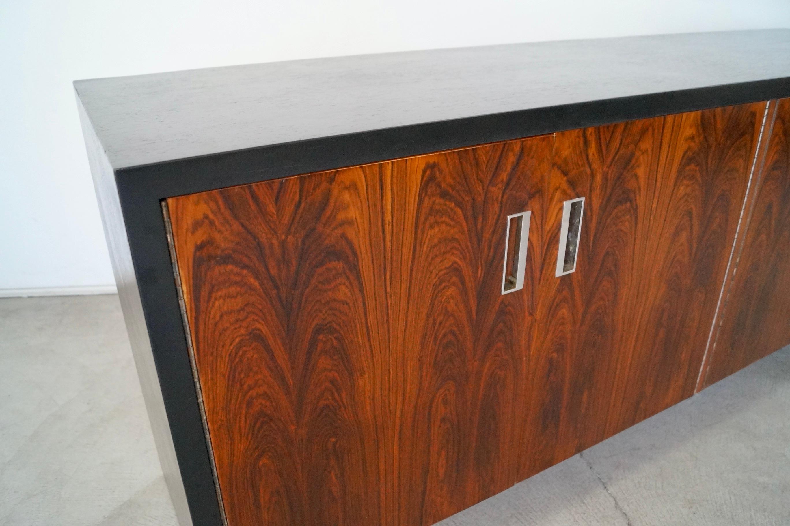 1970's Mid-Century Modern Robert Baron Rosewood Credenza / Sideboard For Sale 6