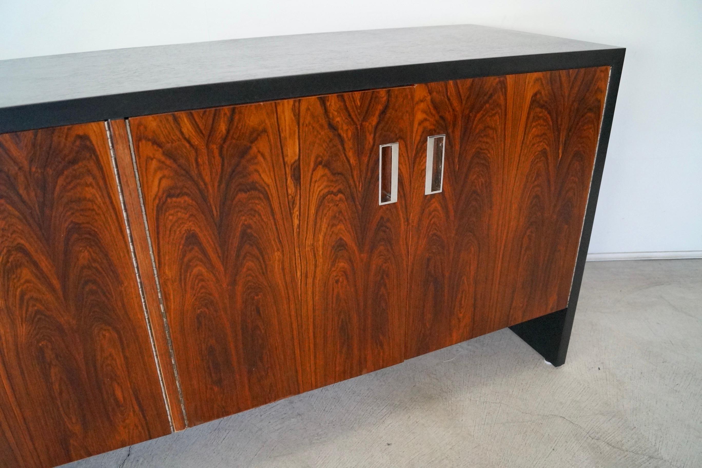 1970's Mid-Century Modern Robert Baron Rosewood Credenza / Sideboard For Sale 7