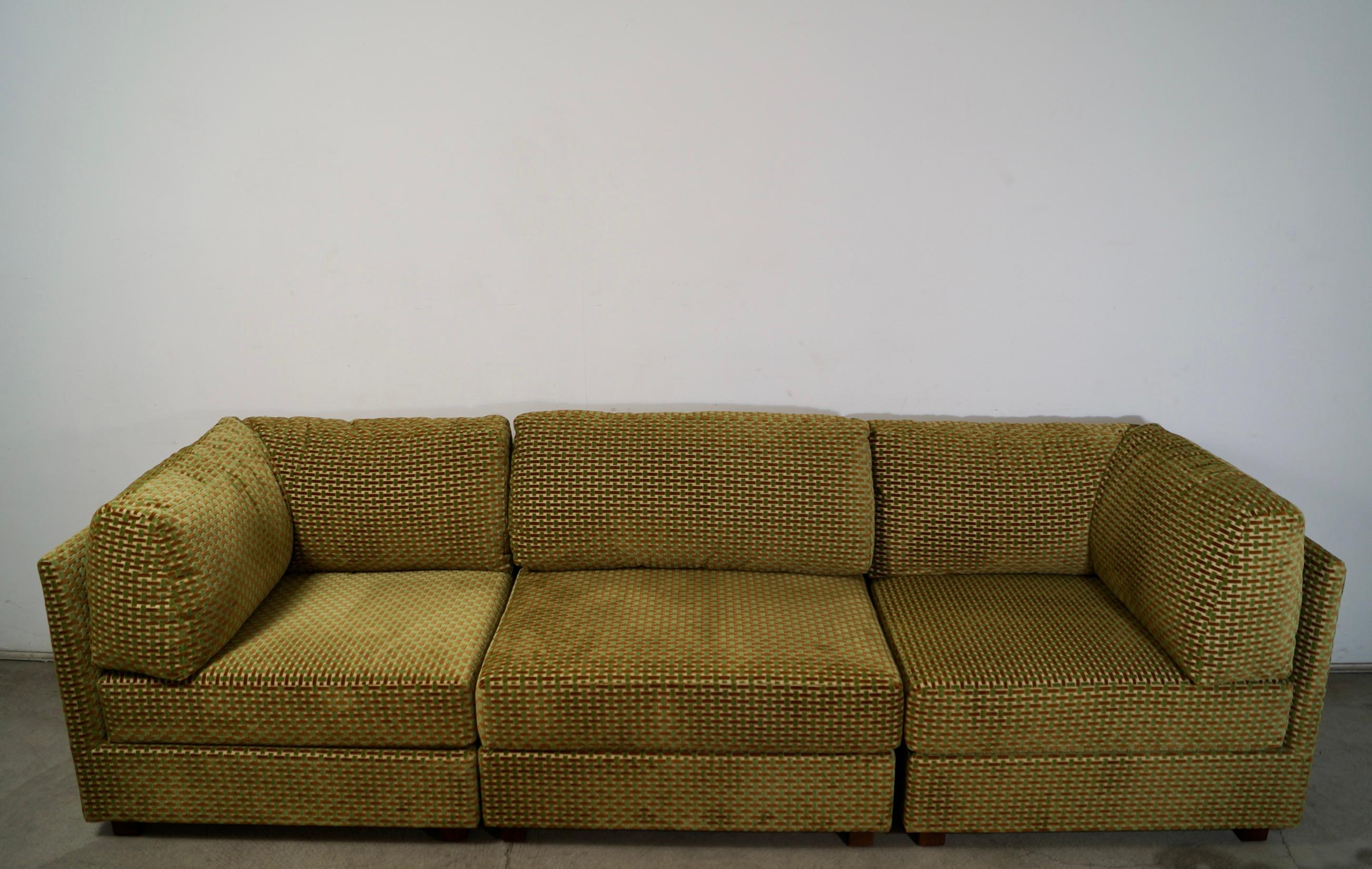 Mid-Century Modern Selig of Monroe 3 Pieces Modular Sectional 1970's Mid Century Modern en vente